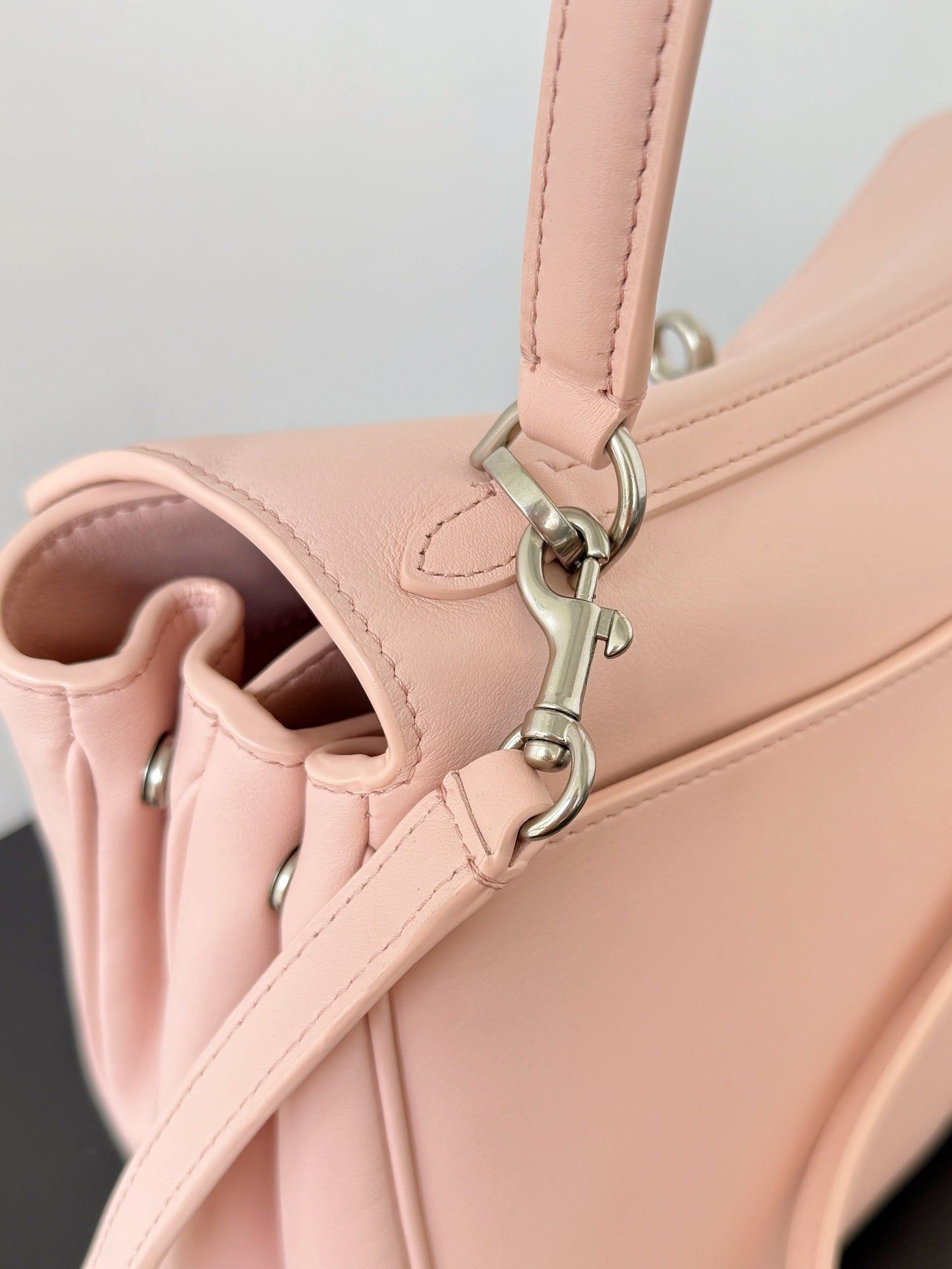 Balenciaga Rodeo 29cm Pink Lambskin - Image 8