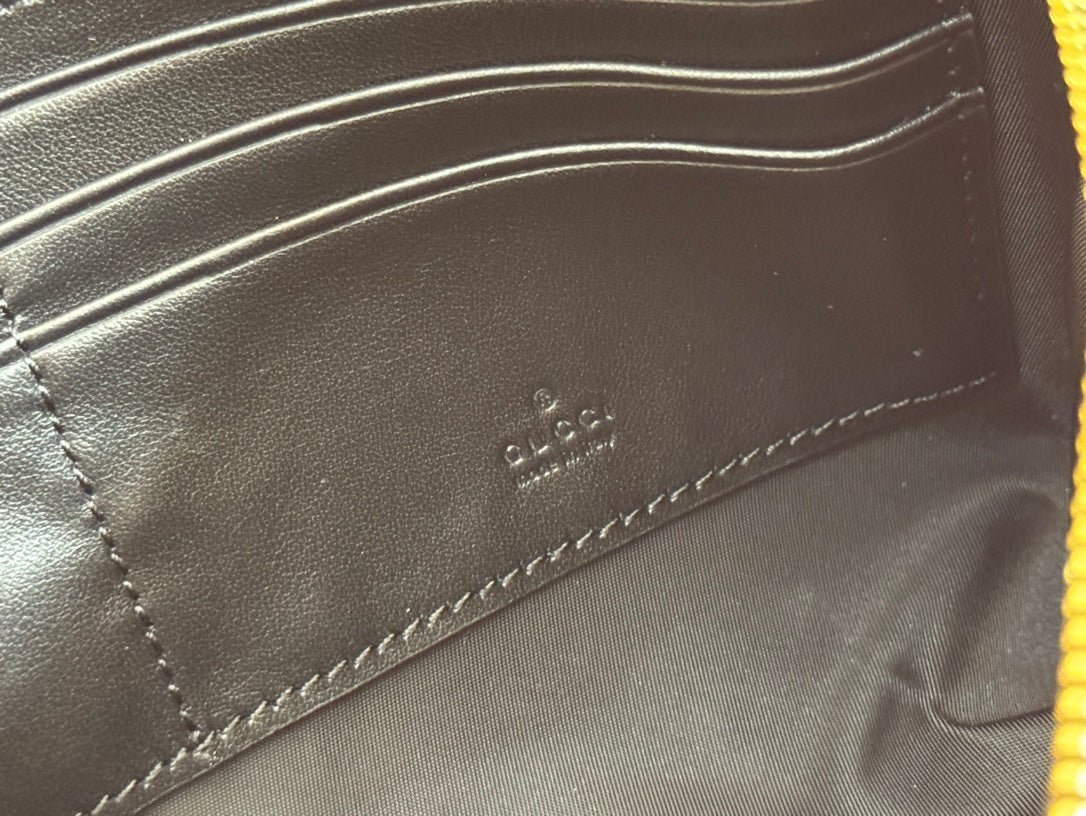 GUCCI GG Zip Chain Crossbody Bag - Image 7