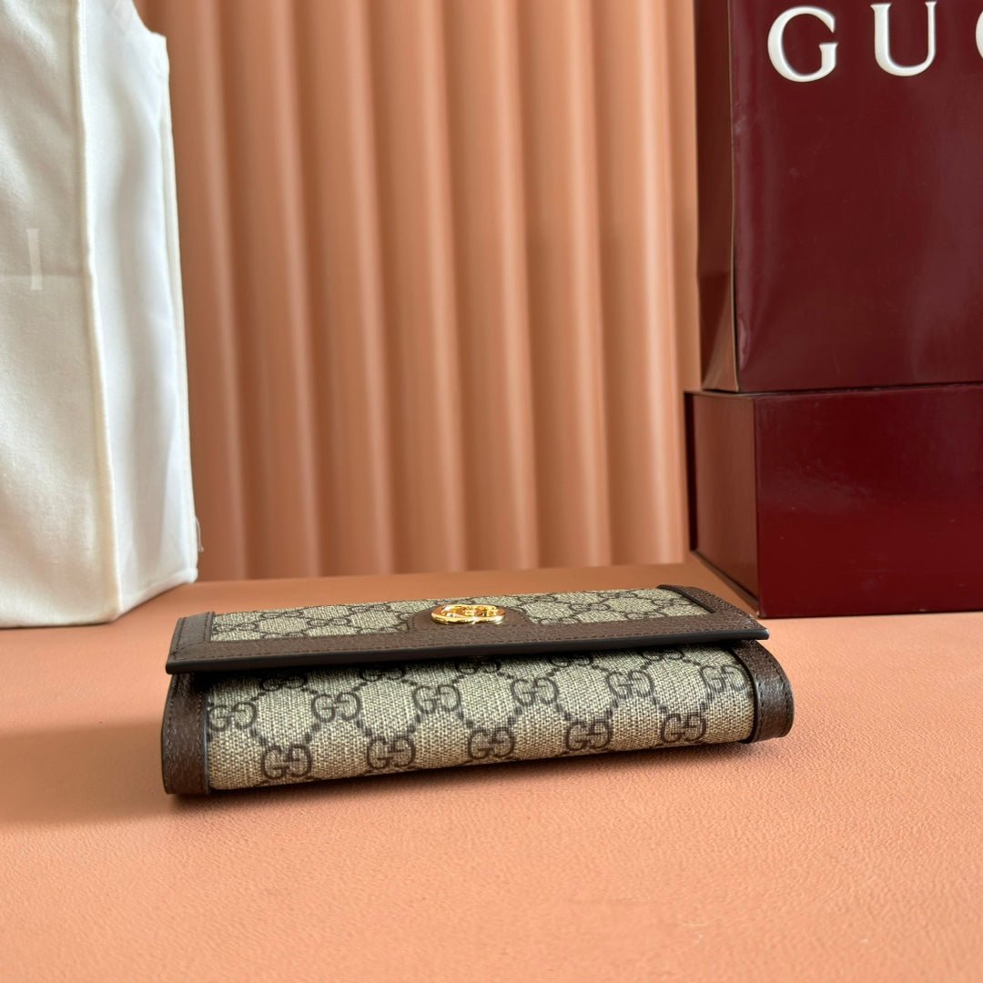 GUCCI GG Chain Flap Crossbody Bag - Image 4