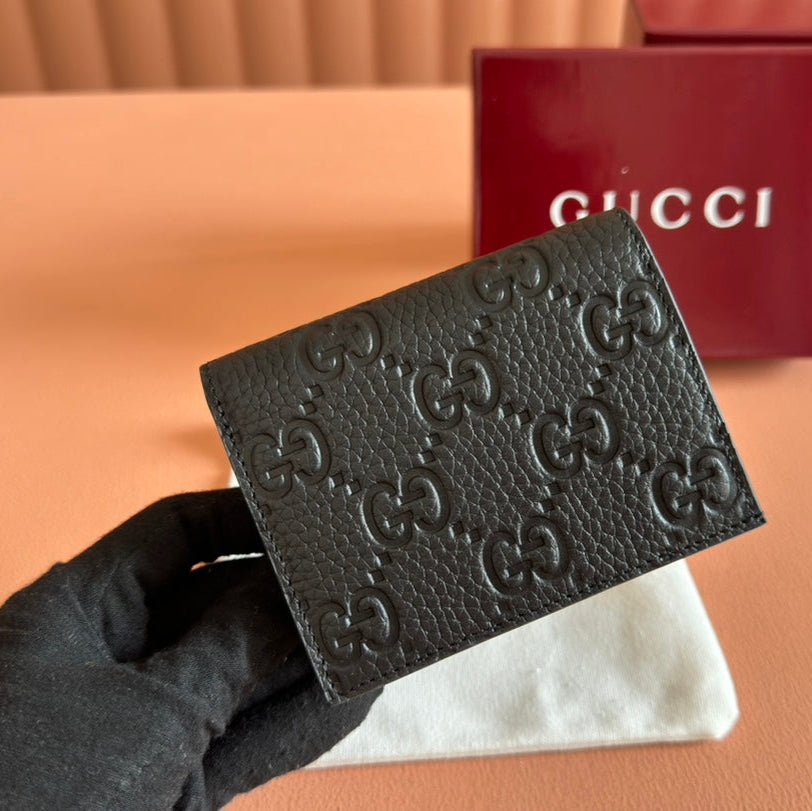 GUCCI EMBLEM MINI WALLET 11 IN BLACK GRAINY CALFSKIN
