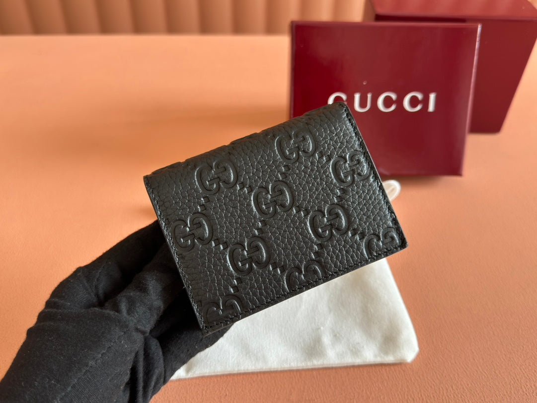 GUCCI Black GG Embossed Bifold Wallet - Image 3