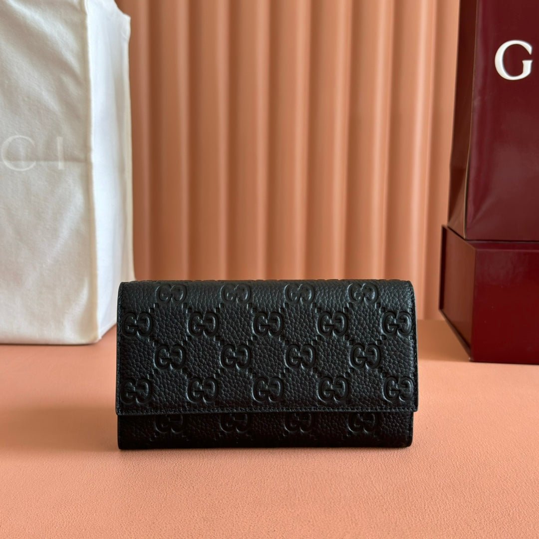 GUCCI EMBLEM CONTINENTAL WALLET 19 IN BLACK SMOOTH CALFSKIN
