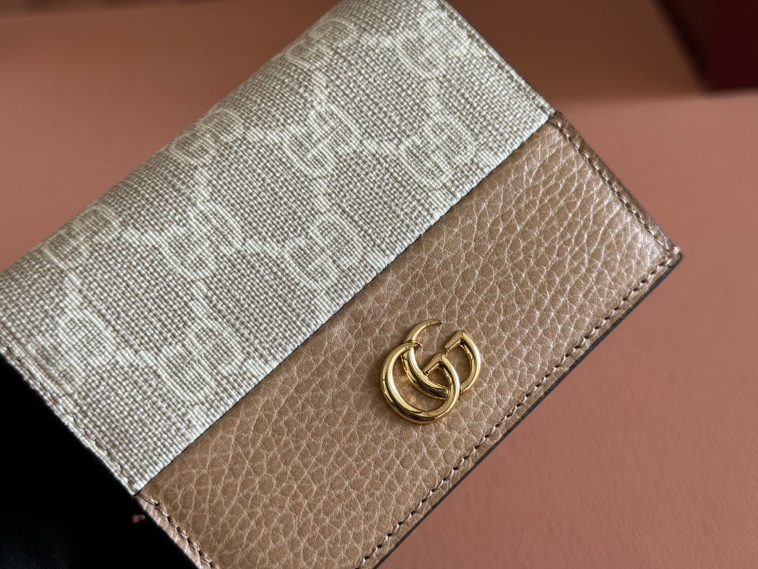 GUCCI GG Canvas Beige Trim Card Holder - Image 3