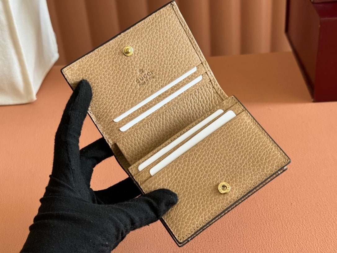 GUCCI GG Canvas Beige Trim Card Holder - Image 8
