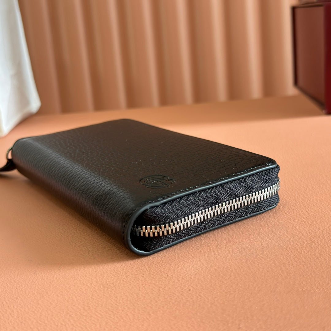 GUCCI Black Leather Zip Around Wallet - Image 8