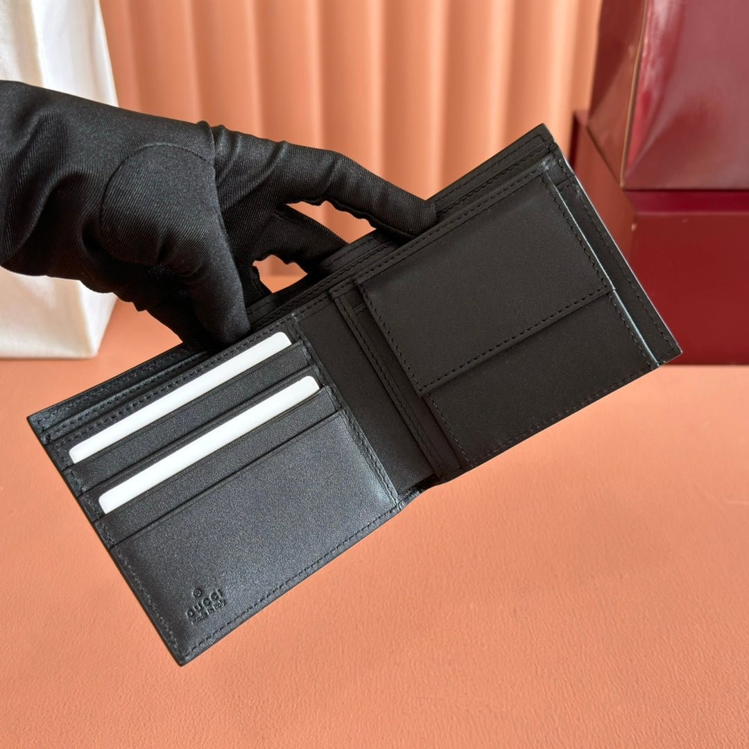 GUCCI Burgundy GG Small Wallet - Image 3