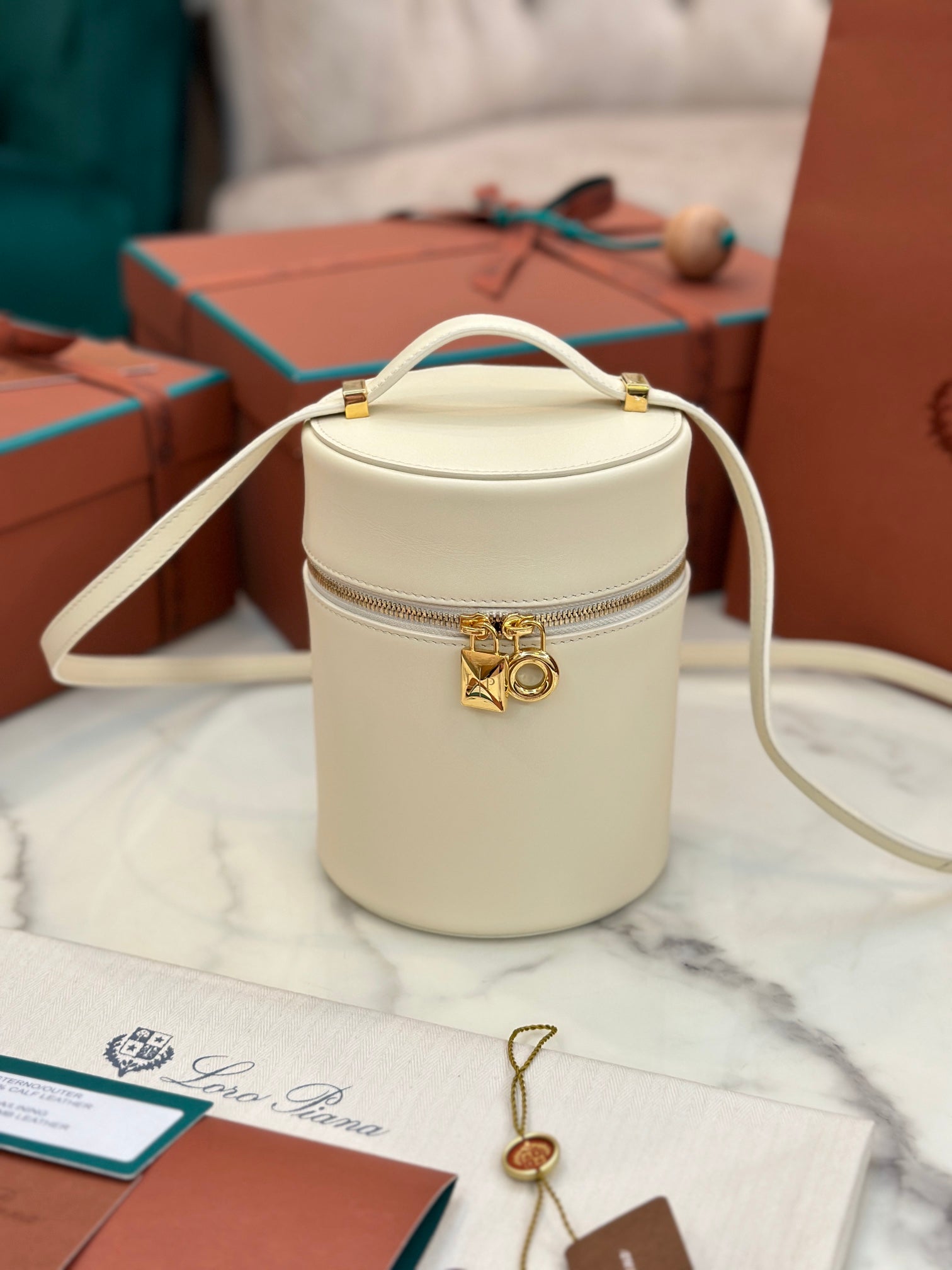 Alternative view of Loro Piana Extra Case 16 White Cream
