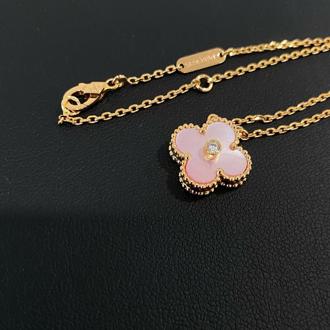 Alternative view of VCA Clover Limited Pink Mop Gold Necklace