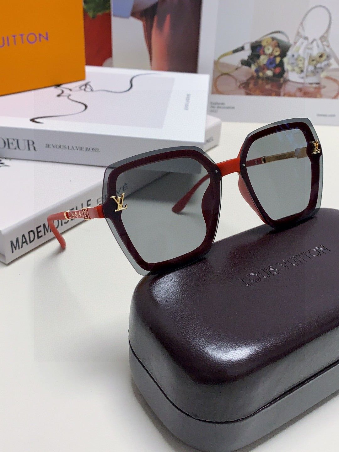 LV Two-Tone Red Black Square Sunglasses - Image 8