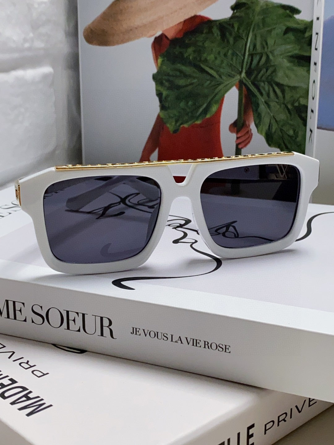 LV White Acetate Gold Hinge Sunglasses - Image 2