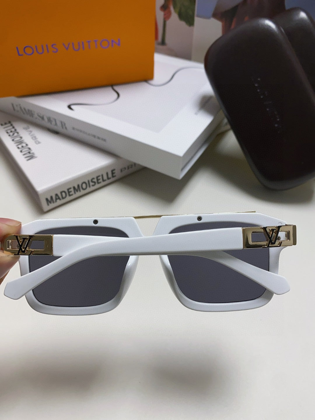 LV White Acetate Gold Hinge Sunglasses - Image 6
