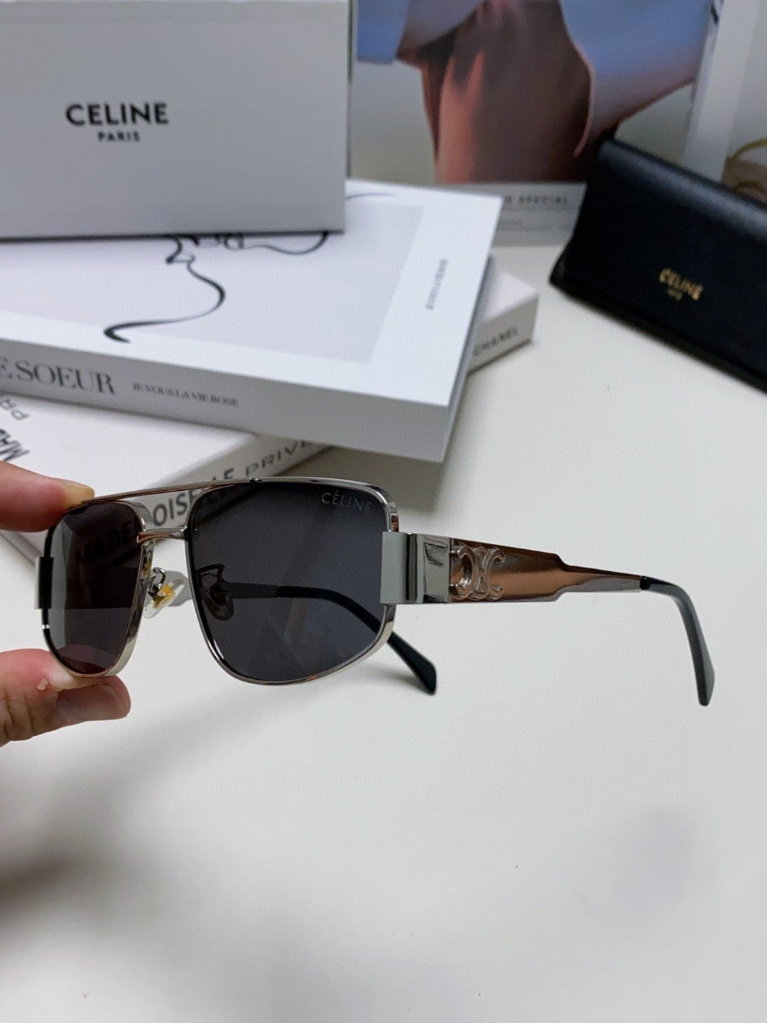 TRIOMPHE SUNGLASS 512999 IN SILVER METAL BLACK LENSES - Image 6