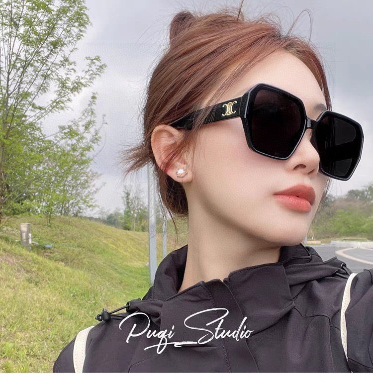 CELINE Black Hexagon Dark Lens Shades - Image 9