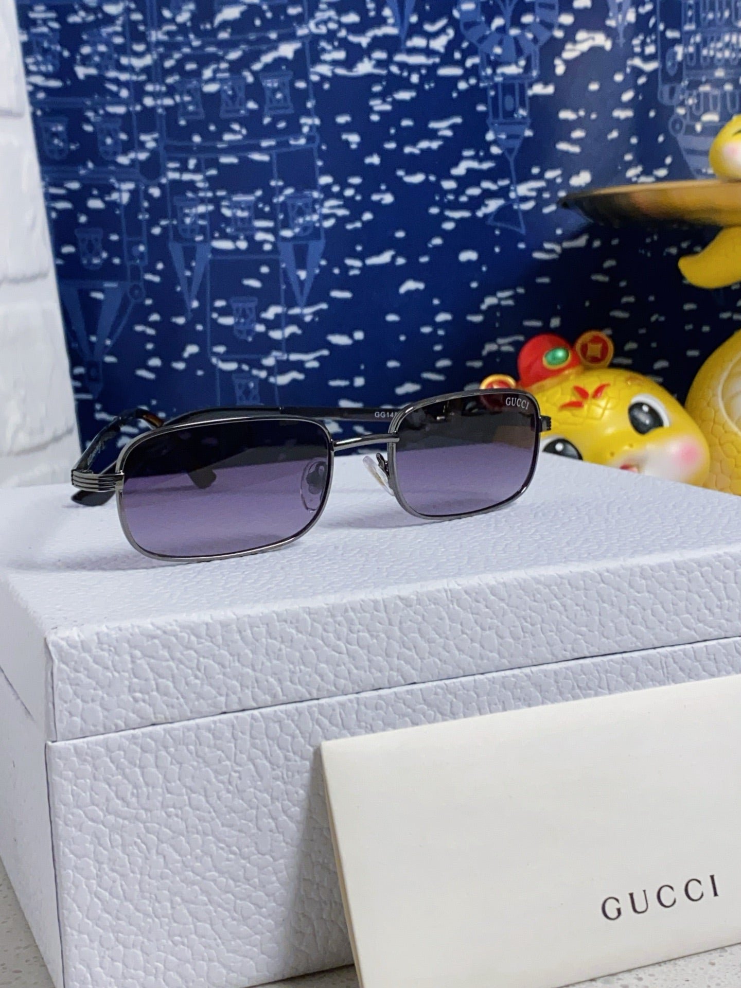 GUCCI Silver Pink Tint Eyewear - Image 15