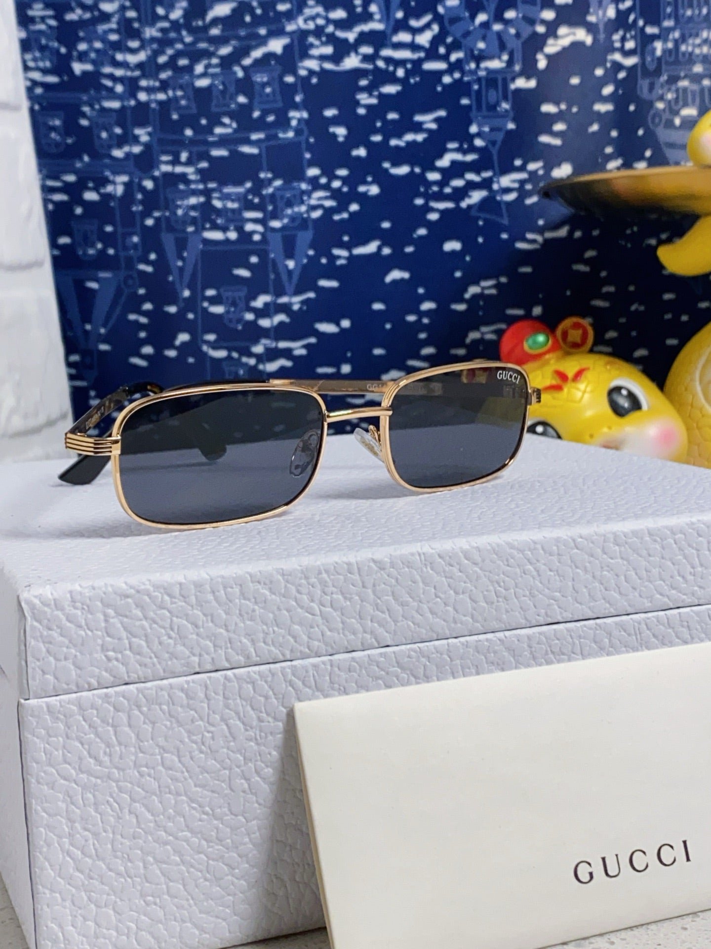 GUCCI Silver Pink Tint Eyewear - Image 16