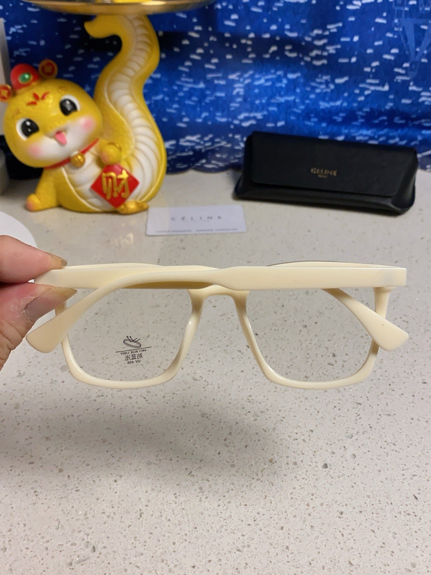 TRIOMPHE SUNGLASSES 563254 IN IVORY ACETATE - Image 5