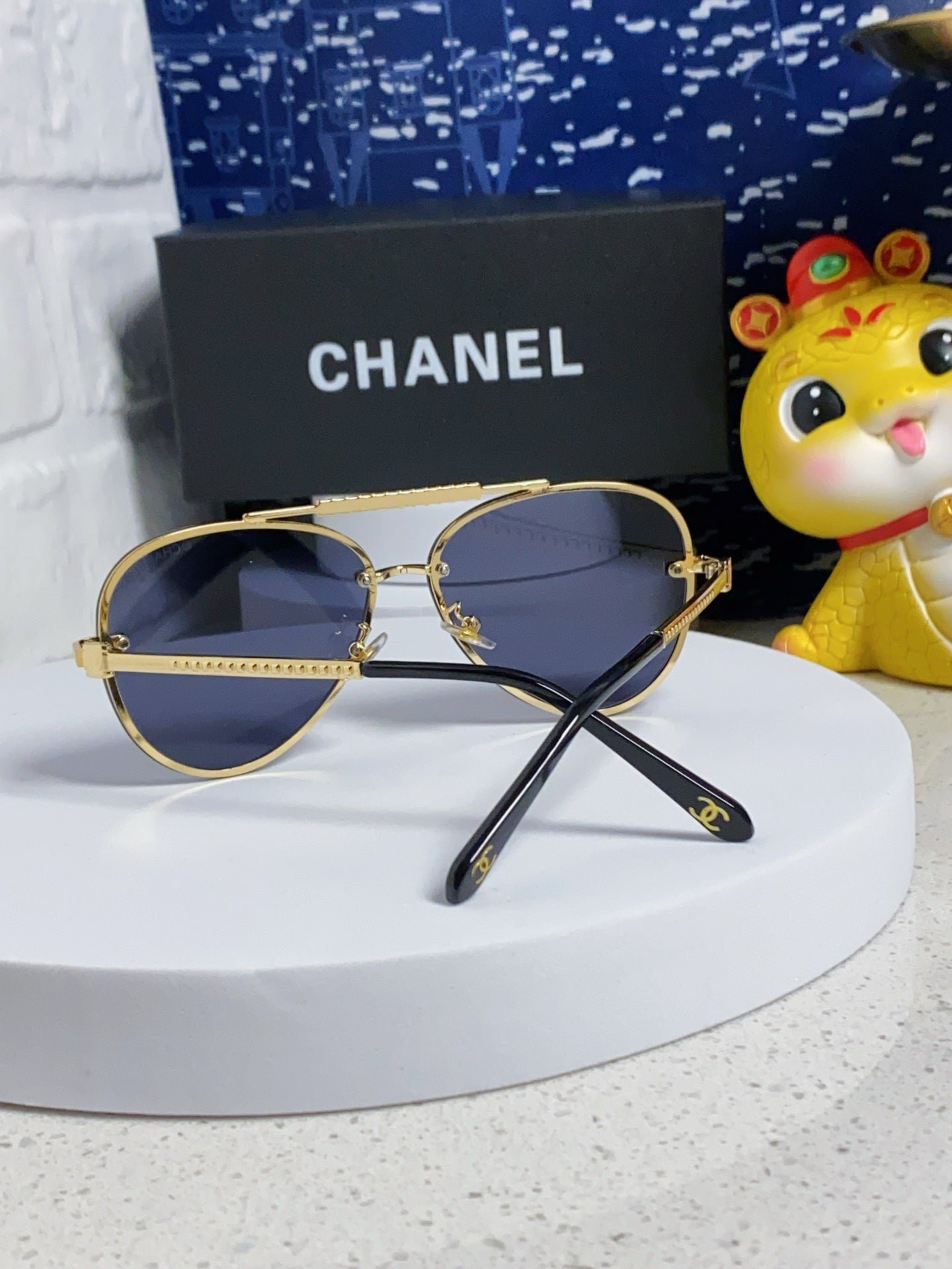 Chanel Crystal Aviator Sunglasses - Image 5