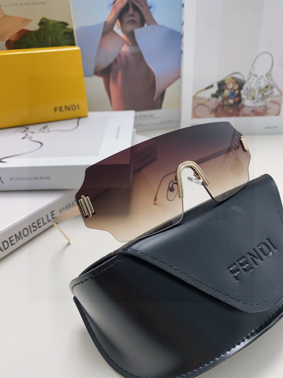 Fendi Acrylic Fiber Lettered Protective Goggles - Image 9