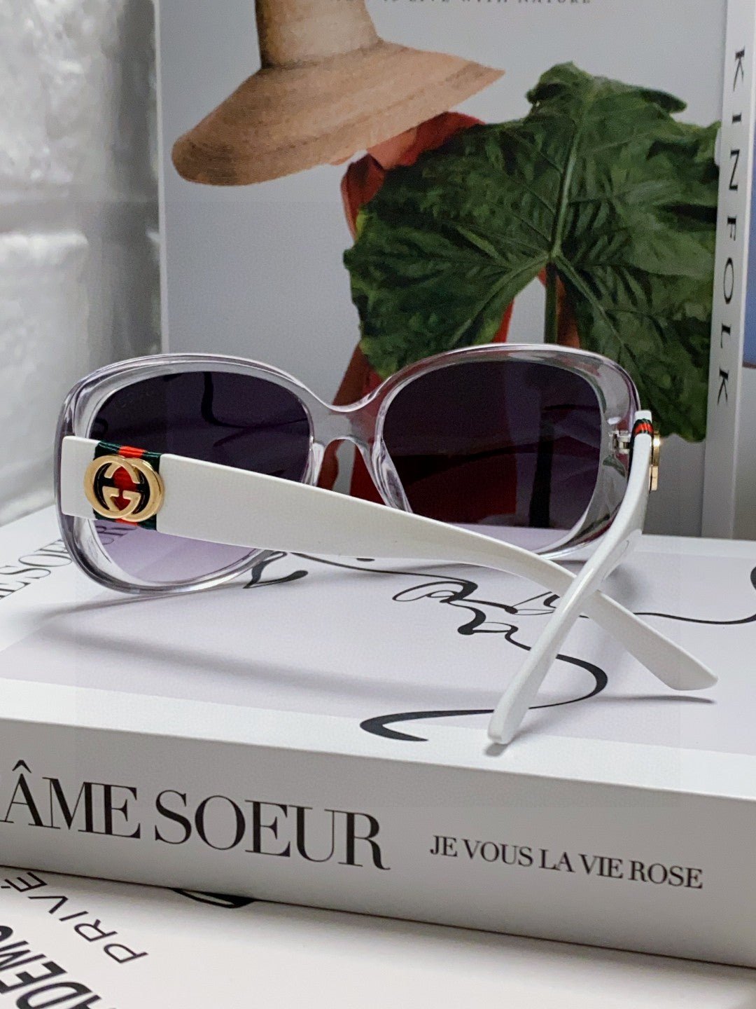 GUCCI Clear Oval Gradient Shades - Image 4