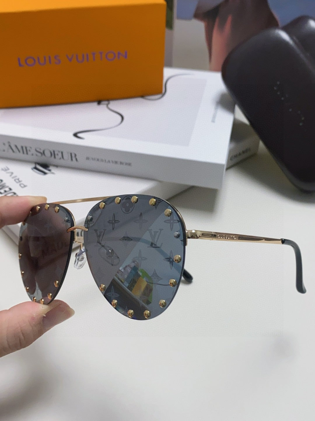LV Gold Monogram Rivet Pilot Sunglasses - Image 6