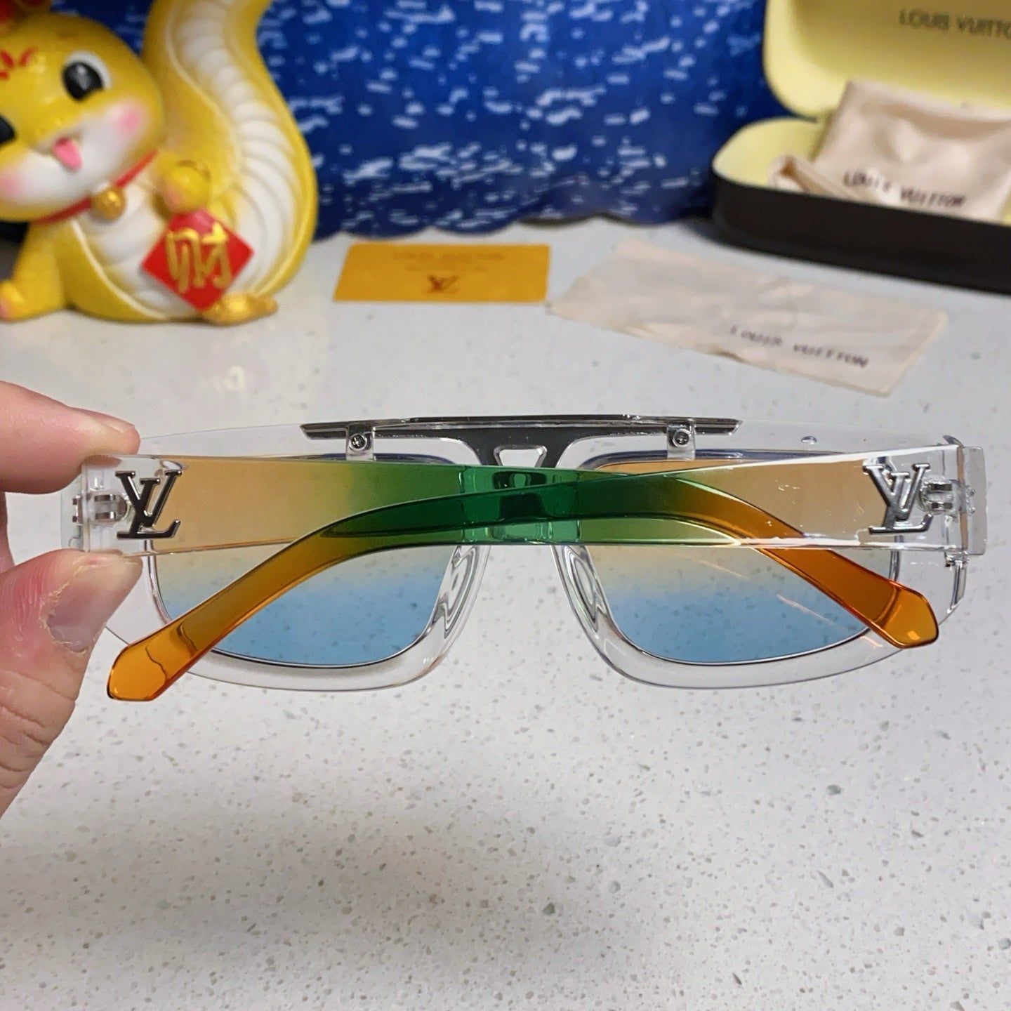 LV Clear Acetate Gradient Square Sunglasses - Image 6