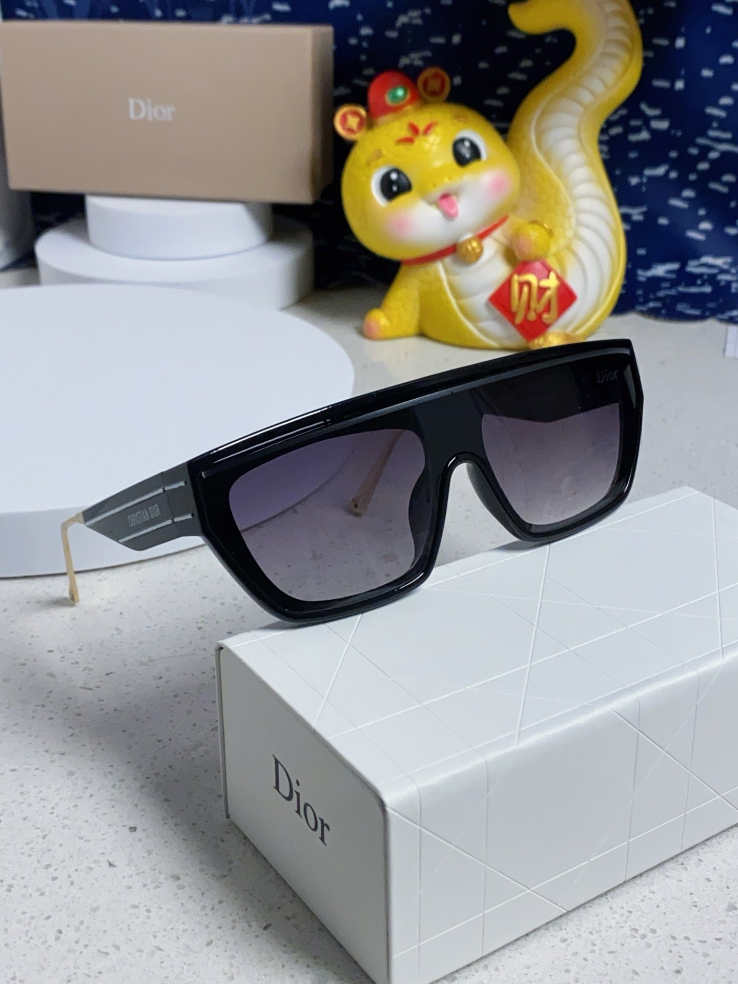 Alternative view of DIOR MONTAIGNE SUNGLASS CLUB M7U IN BLACK ACETATE