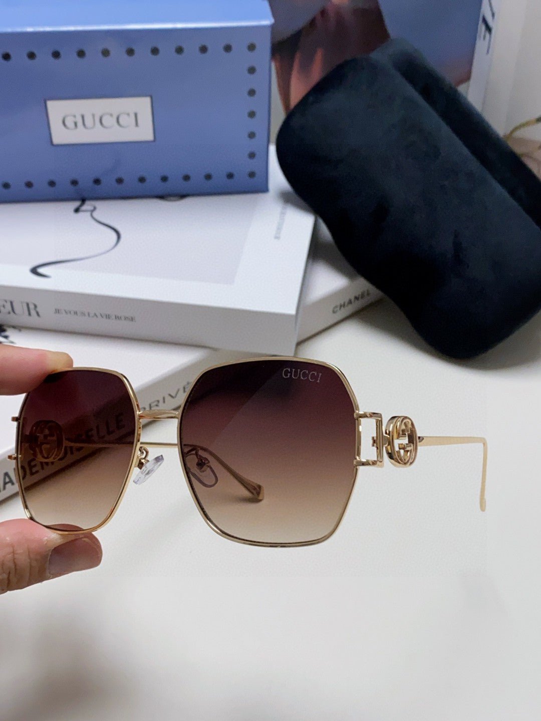 GUCCI Gold Chain Metal Square Shades - Image 8
