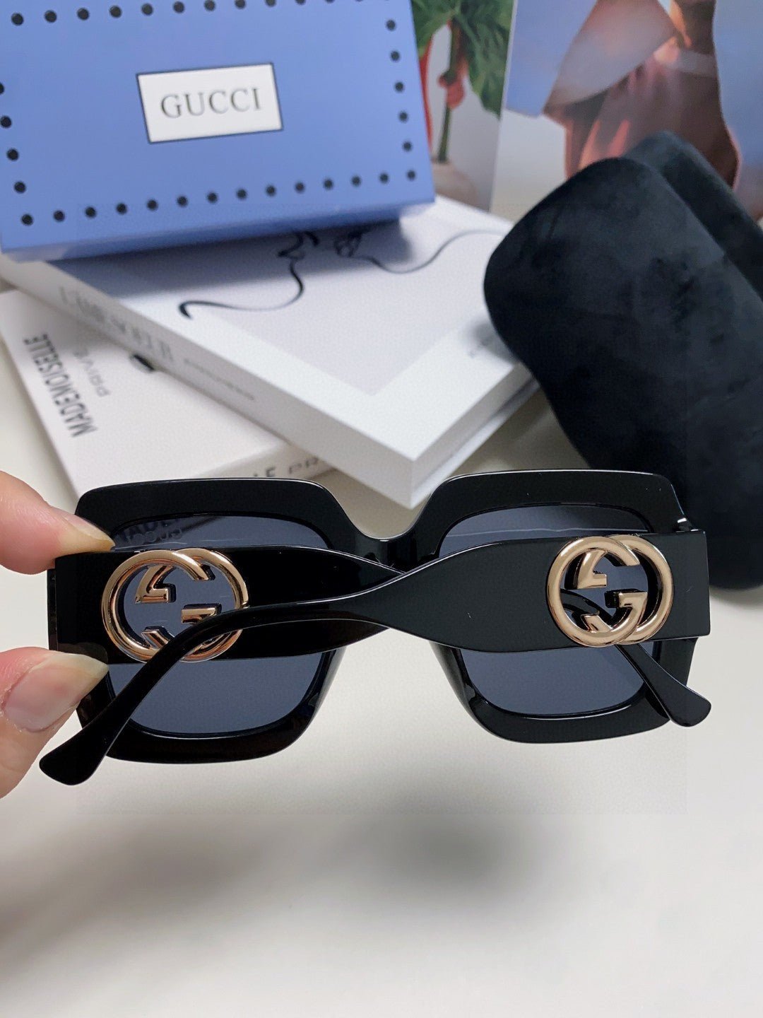 SQUARE FRAME SUNGLASSES GG0178S IN ACETATE EMBOSSED LOGO - Image 4