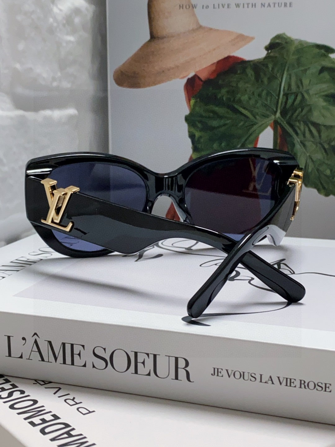 LV Black Acetate Gold LV Logo Square Sunglasses - Image 3