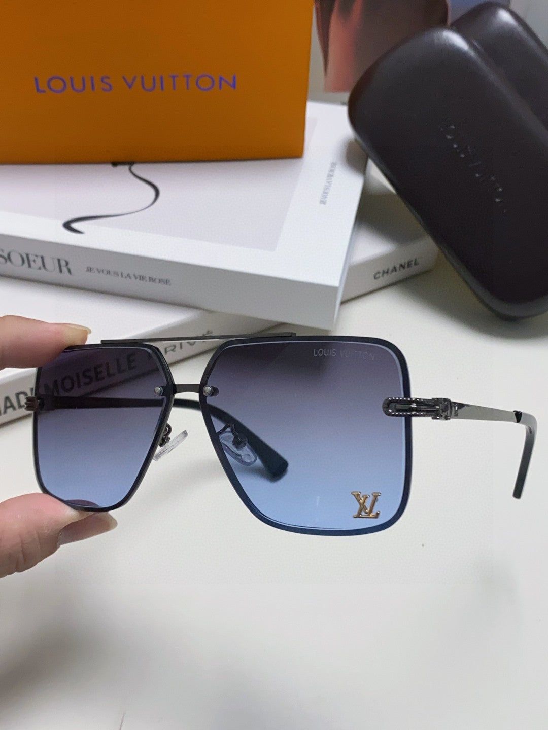 LV Gunmetal Metal Double Bridge Square Sunglasses - Image 7
