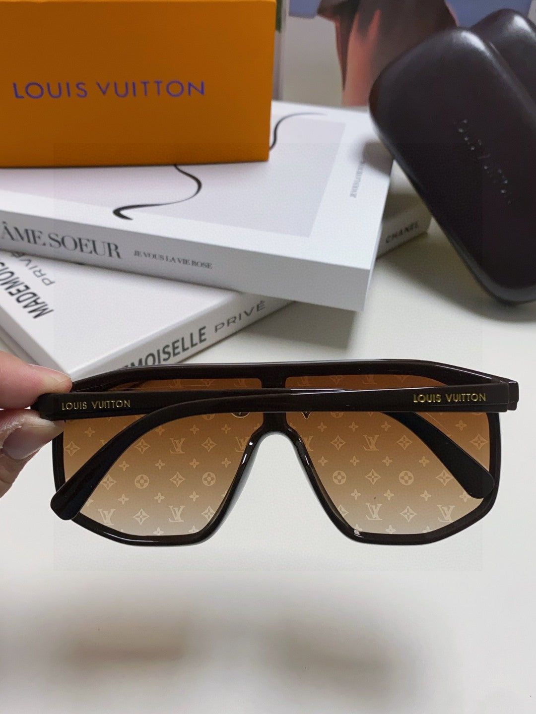 LV Full Monogram Shield Visor Sunglasses - Image 5