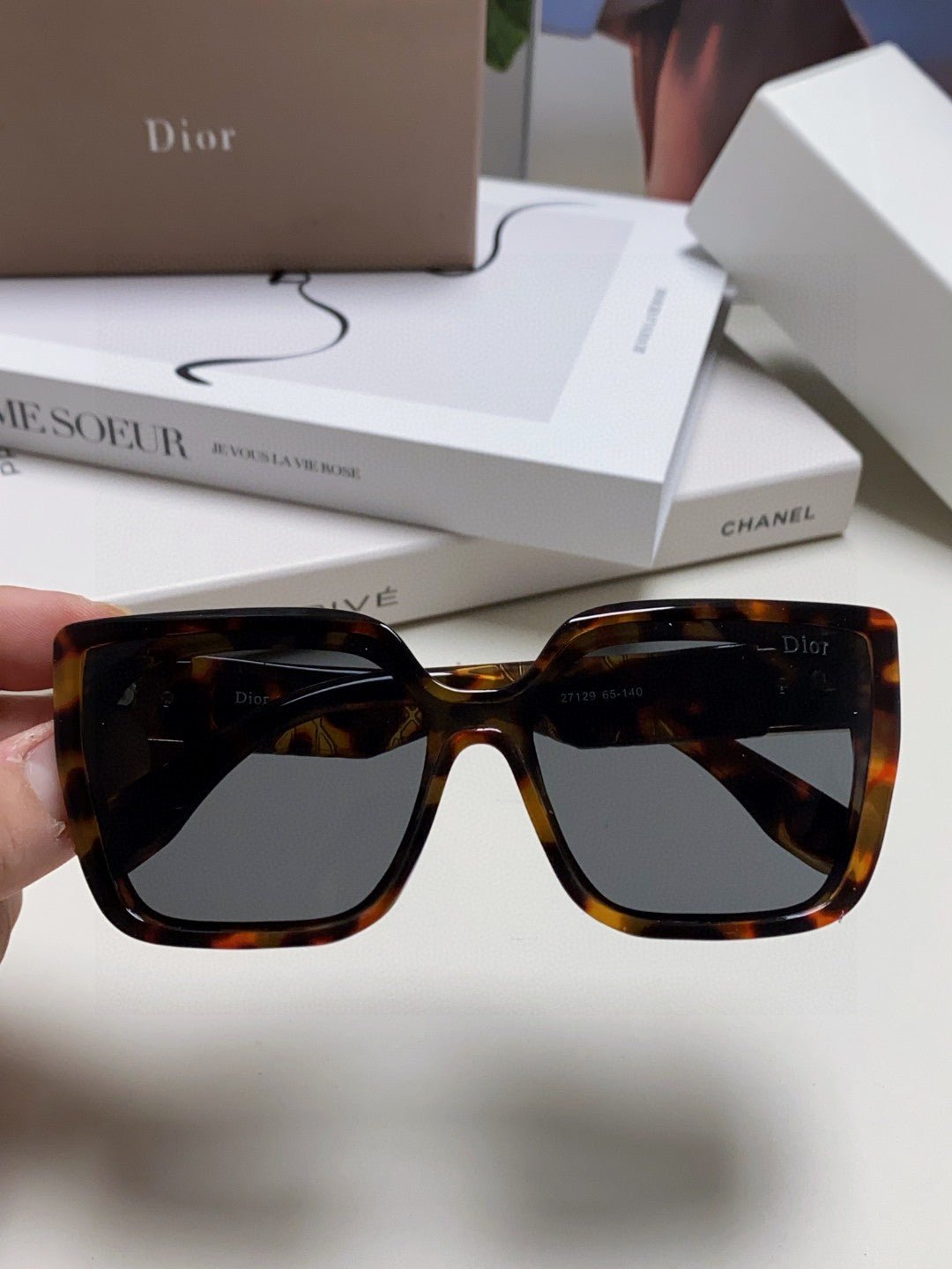 Alternative view of DIOR LADY 95.22 S2F SUNGLASS 571585 IN HAVANA ACETATE GREY LENSES