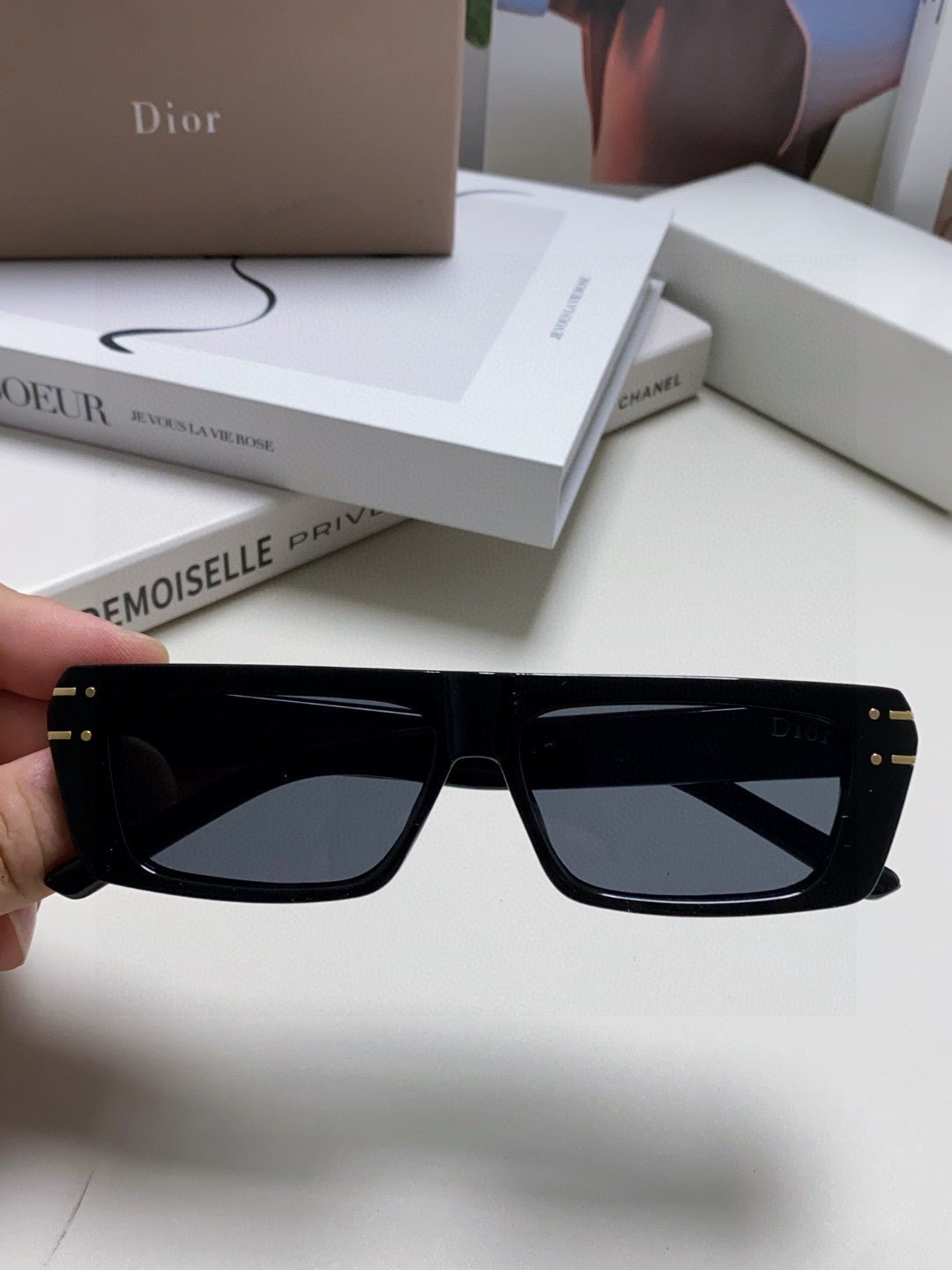 DIOR SIGNATURE SUNGLASS 571588 IN BLACK ACETATE - Image 3