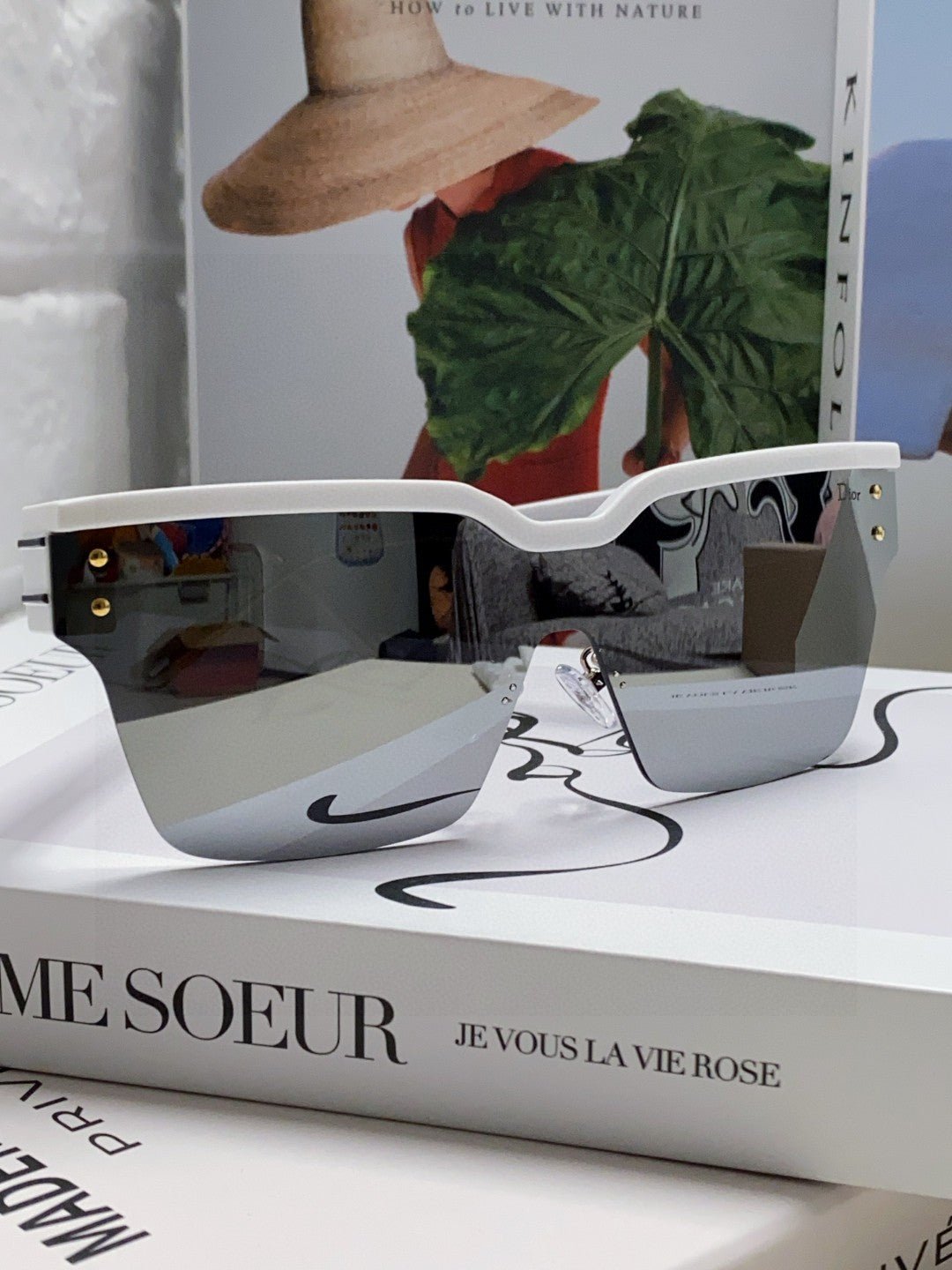 Alternative view of DIOR OBLIQUE SUNGLASS 571600 IN WHITE METAL BLACK MIRROR LENSES