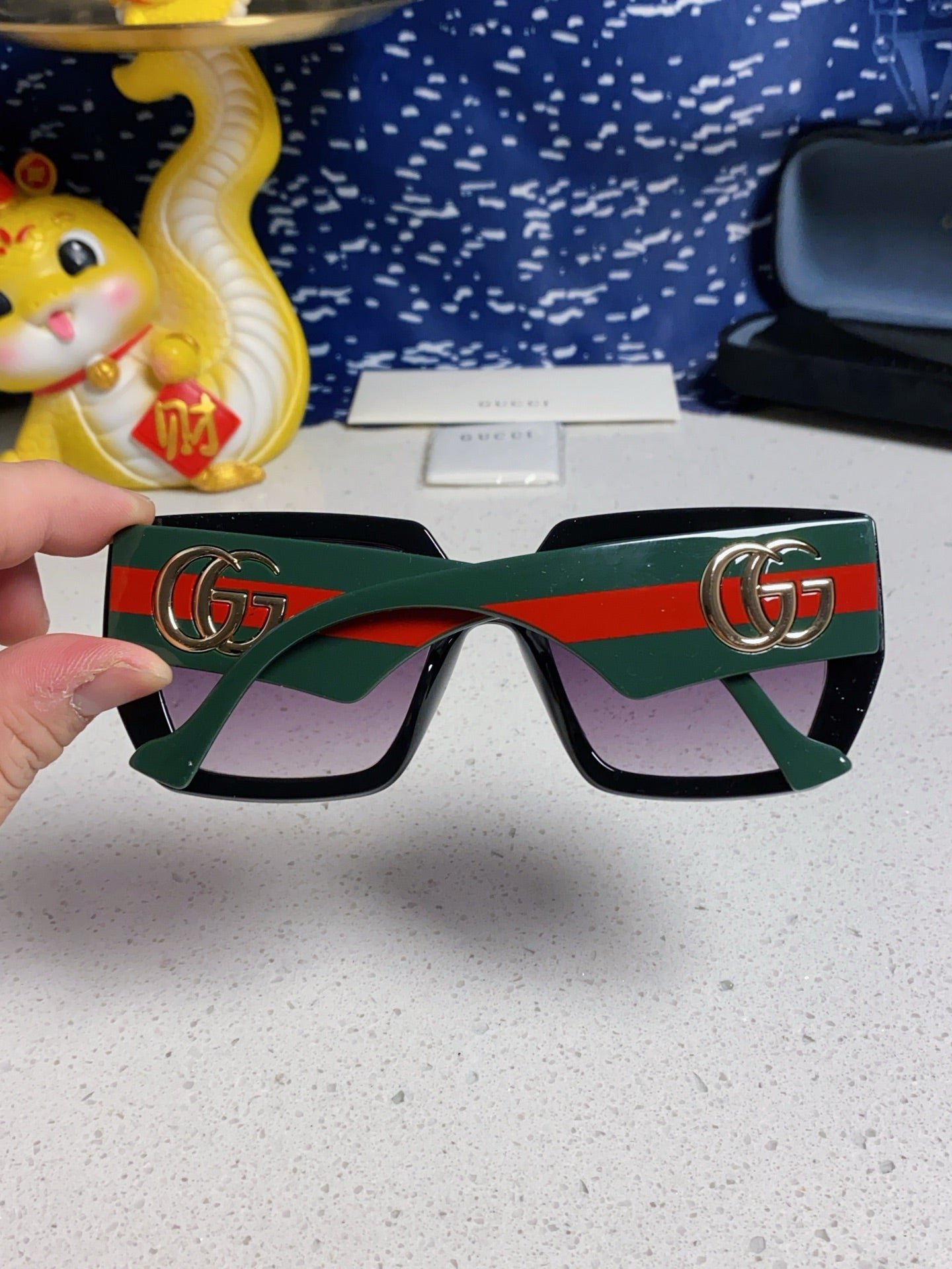 GUCCI Green GG Square Sunglasses - Image 12