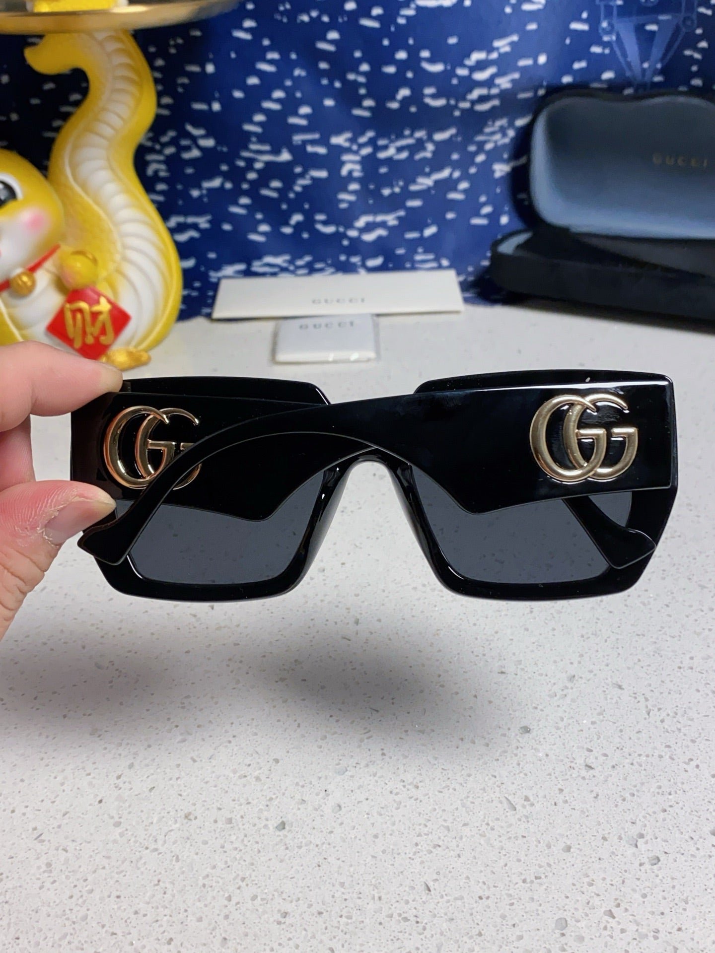 GUCCI Green GG Square Sunglasses - Image 10