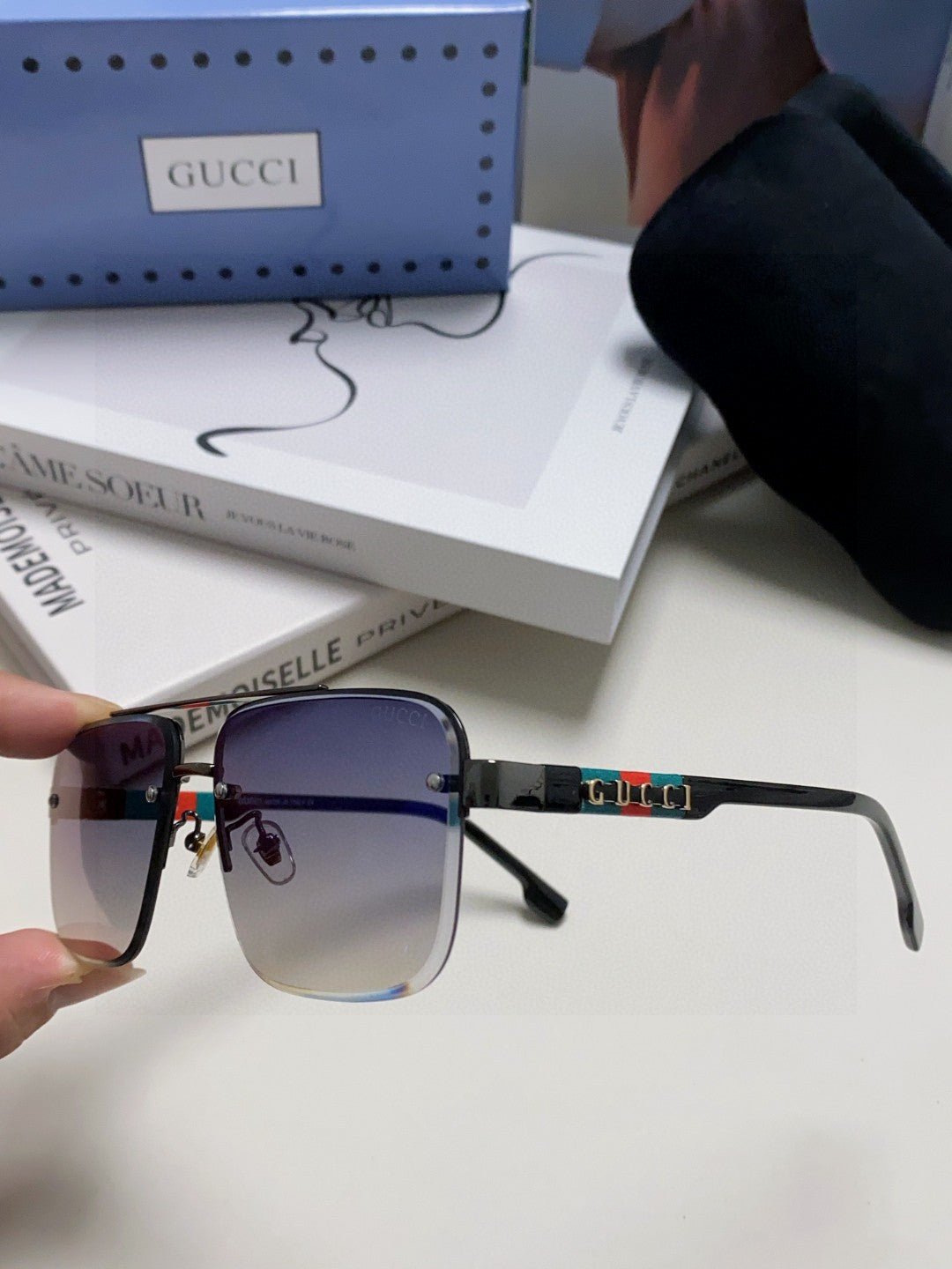 RECTANGULAR FRAME SUNGLASSES 576873 IN METAL - Image 15
