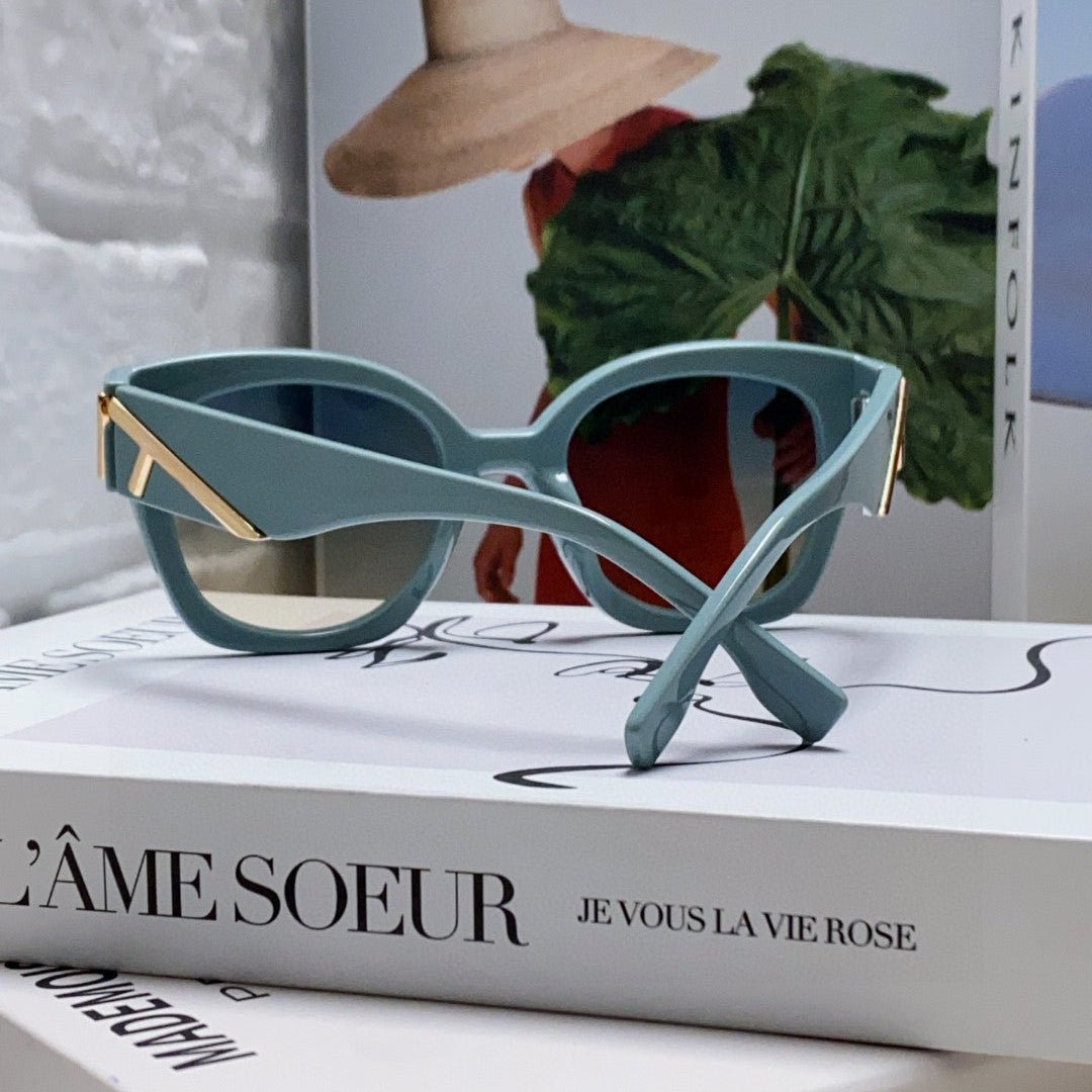 FENDI Acetate Fiber Cat Eye Gray Frame Sunglasses - Image 3