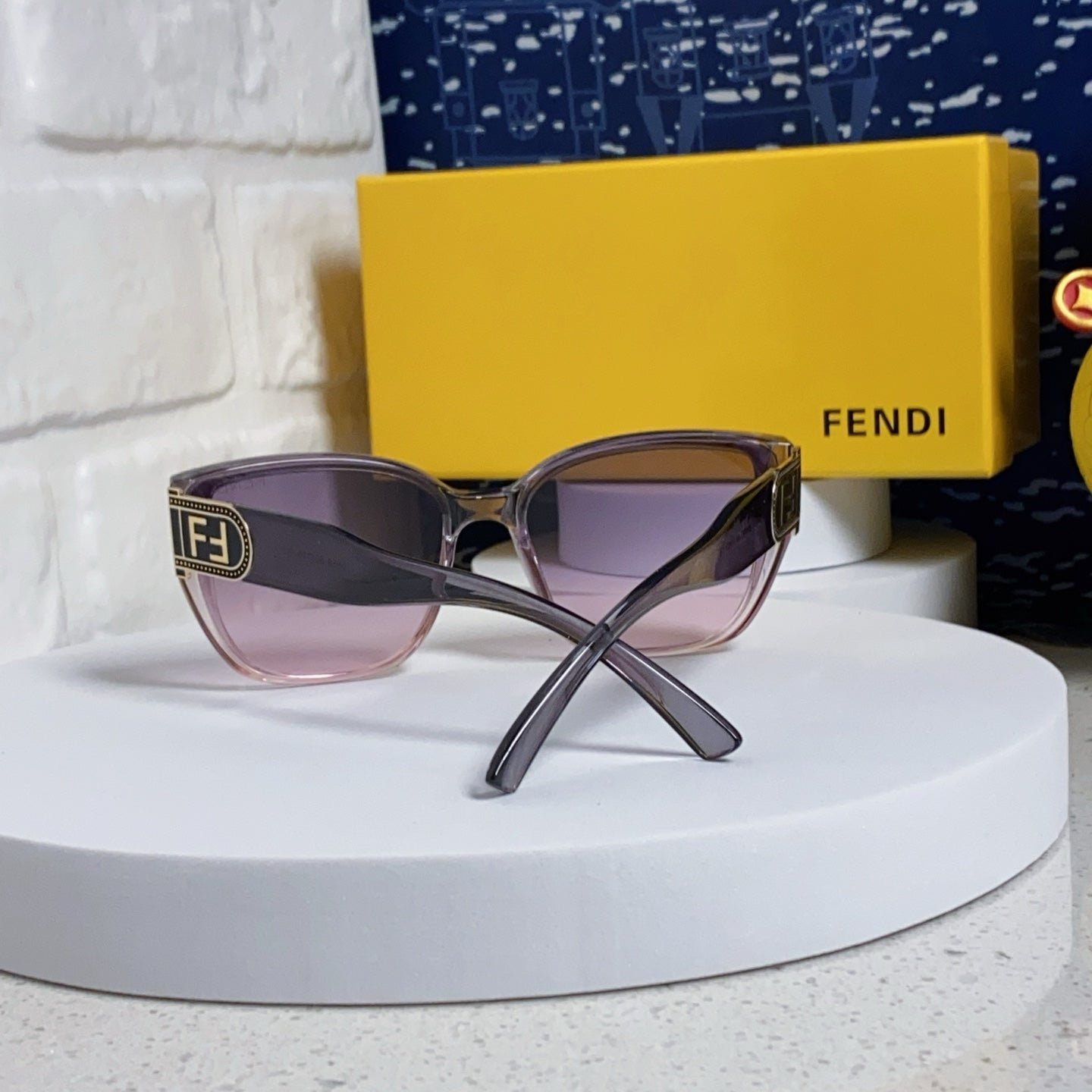 FENDI Large Frame FF Gradient Sunglasses - Image 14