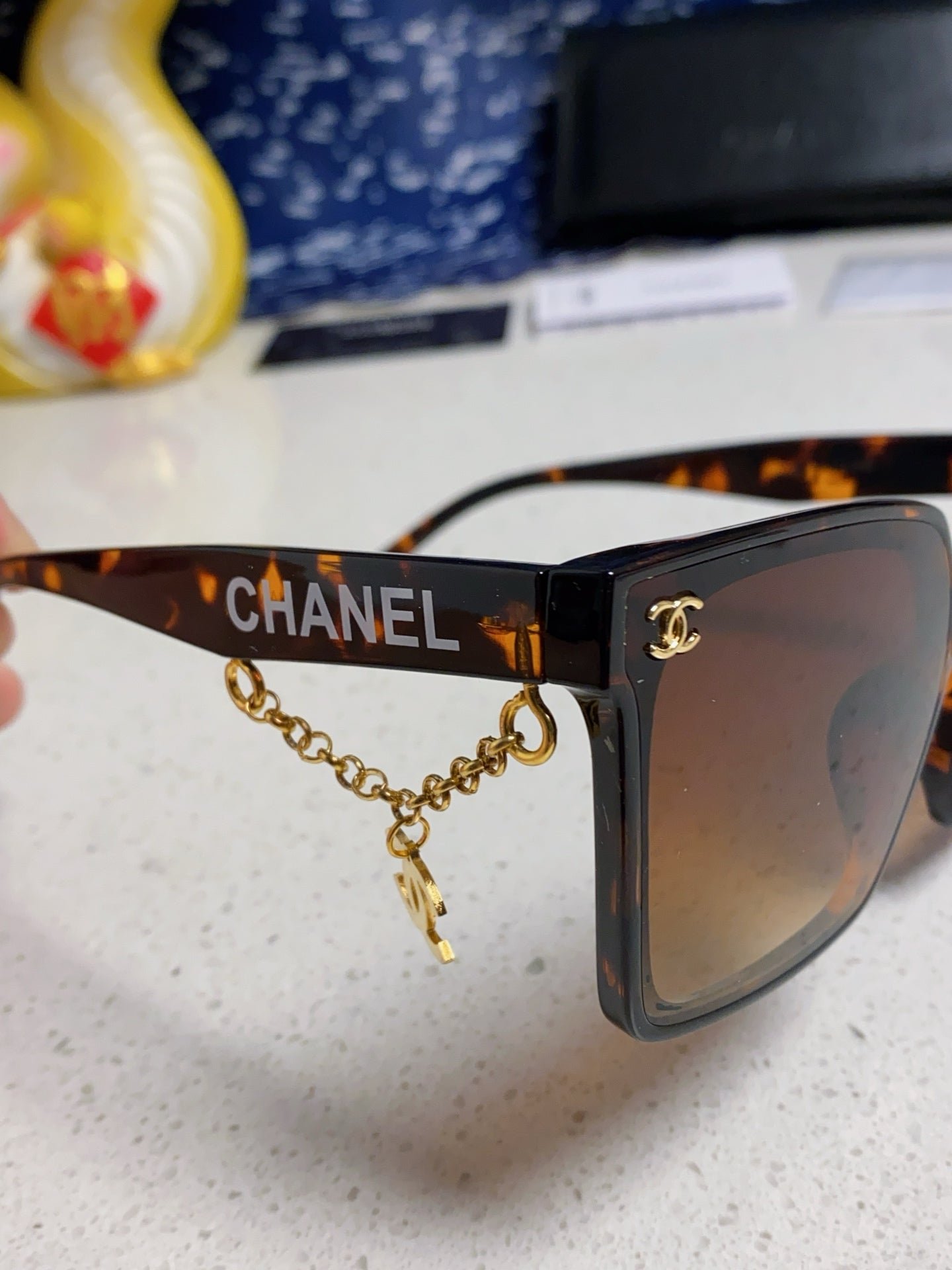 Alternative view of CHANEL SQUARE SUNGLASSES 641809 IN HAVANA ACETATE GOLD CHAIN