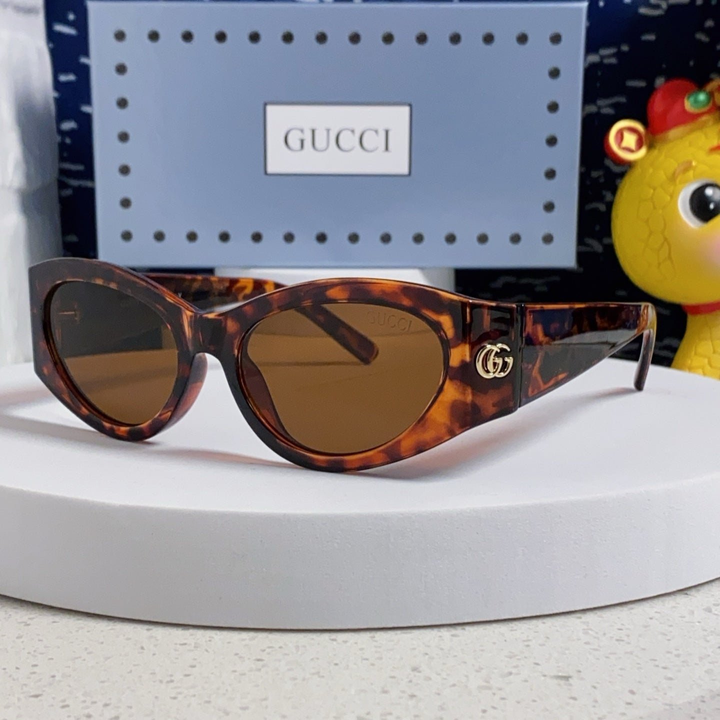 Gucci Blue Acetate Sunglasses - Image 5