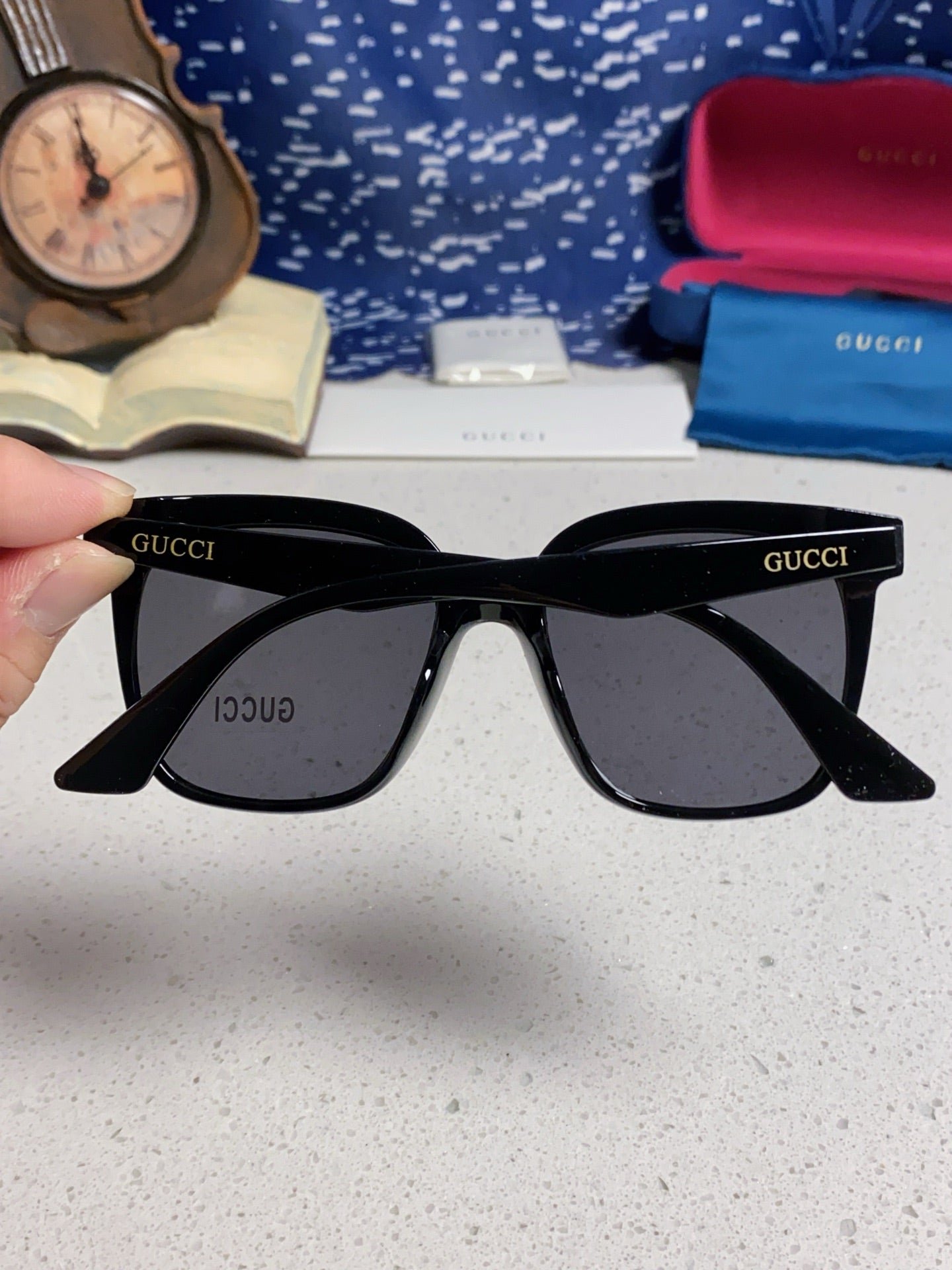GUCCI Classic Black GG Eyewear - Image 6