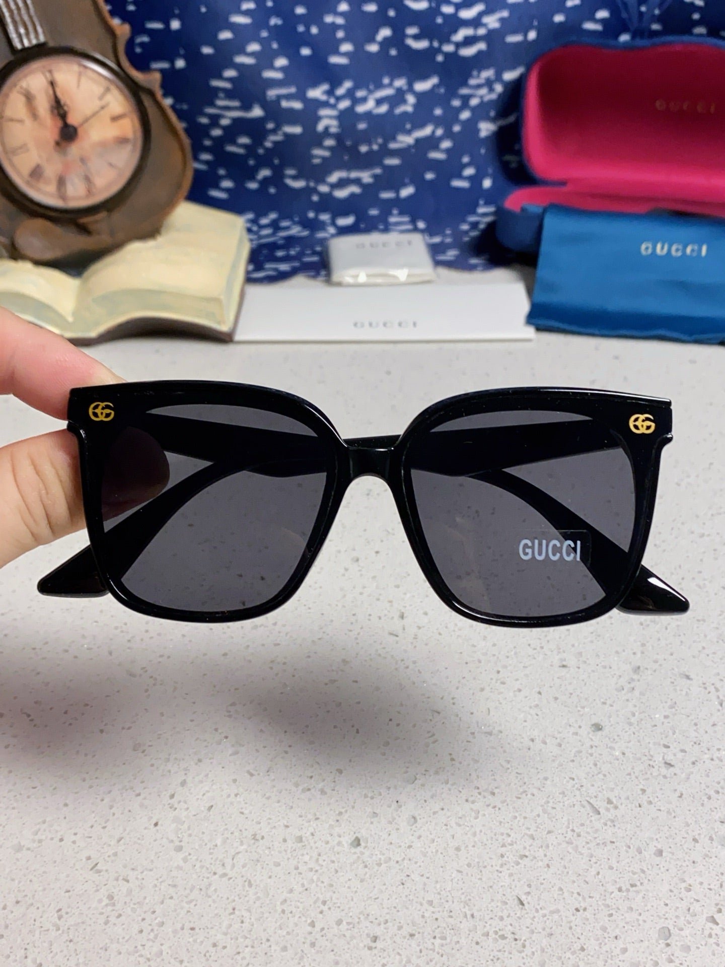 GUCCI Classic Black GG Eyewear - Image 9