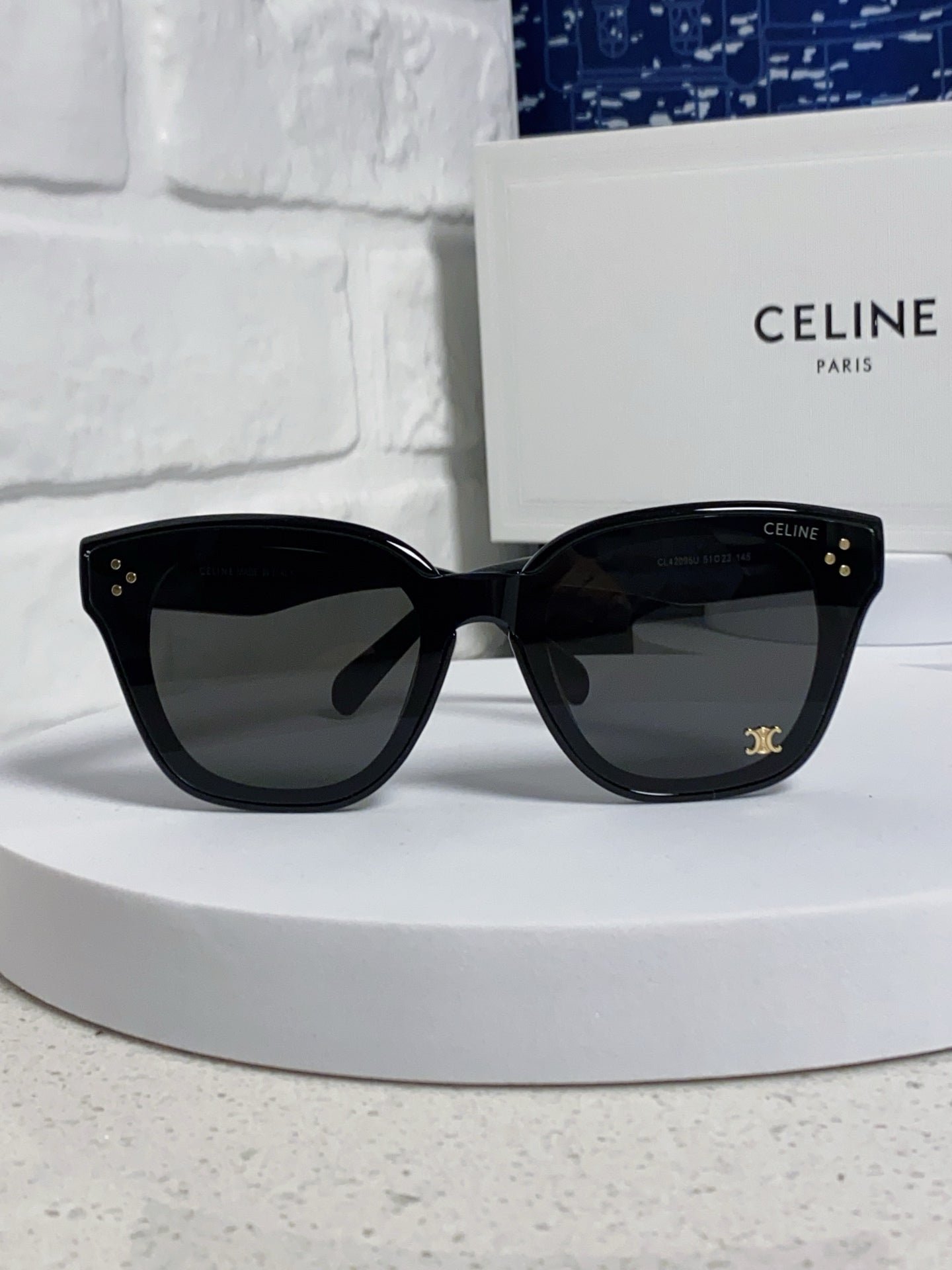 CELINE Black Triomphe Square Shades - Image 10