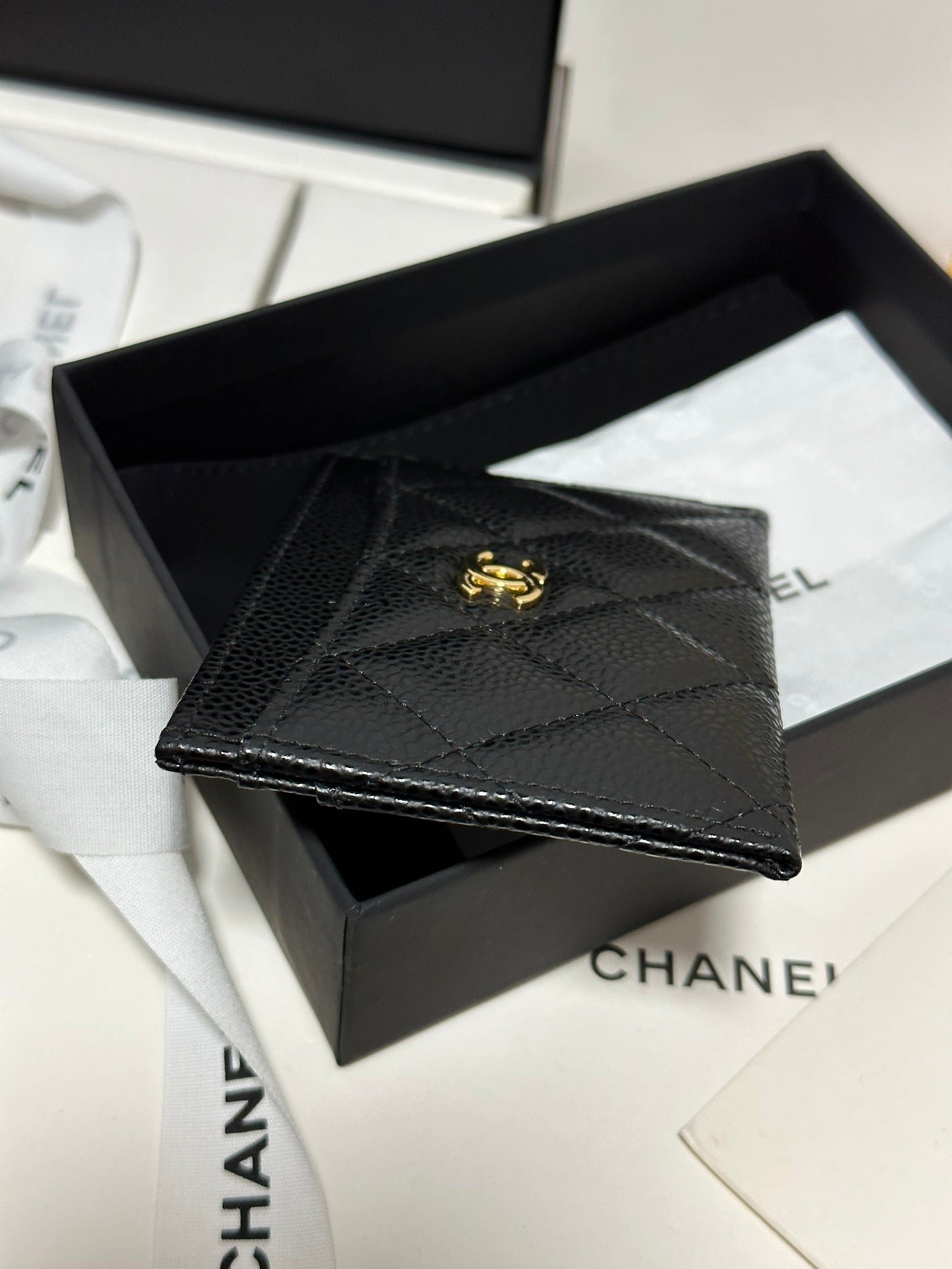 CHANEL Black Quilted Caviar Card Slip - Image 8