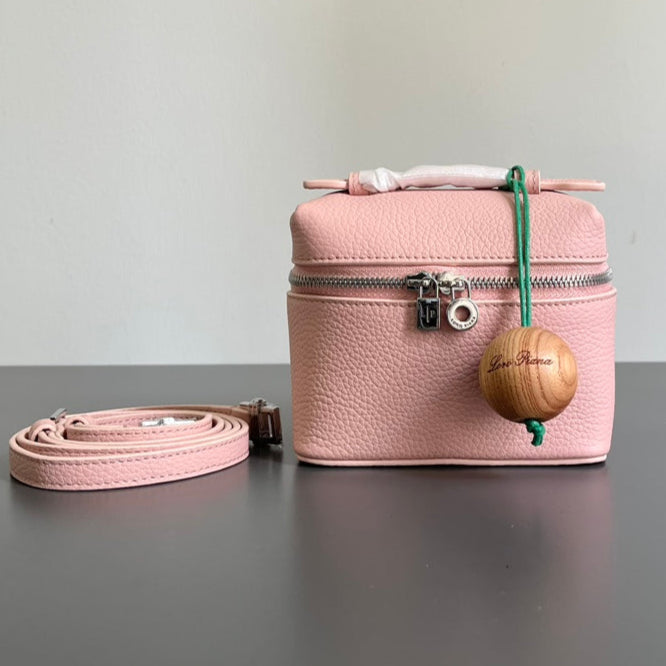 Loro Piana Extra Pocket L12 Pink Pastel