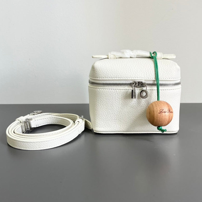 Loro Piana Extra Pocket L12 White