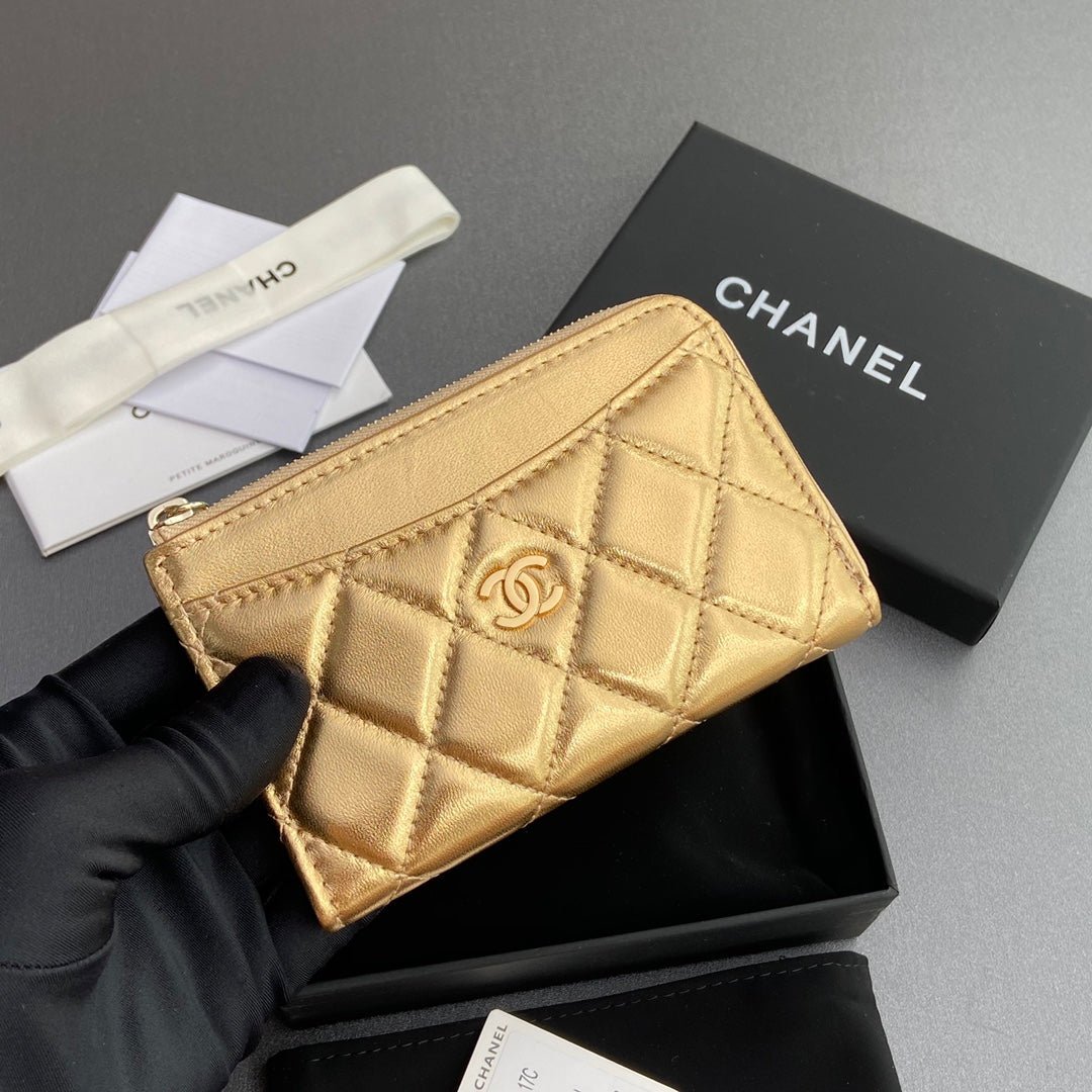 Chanel Gold Metallic Lambskin Zip Card Case - Image 6