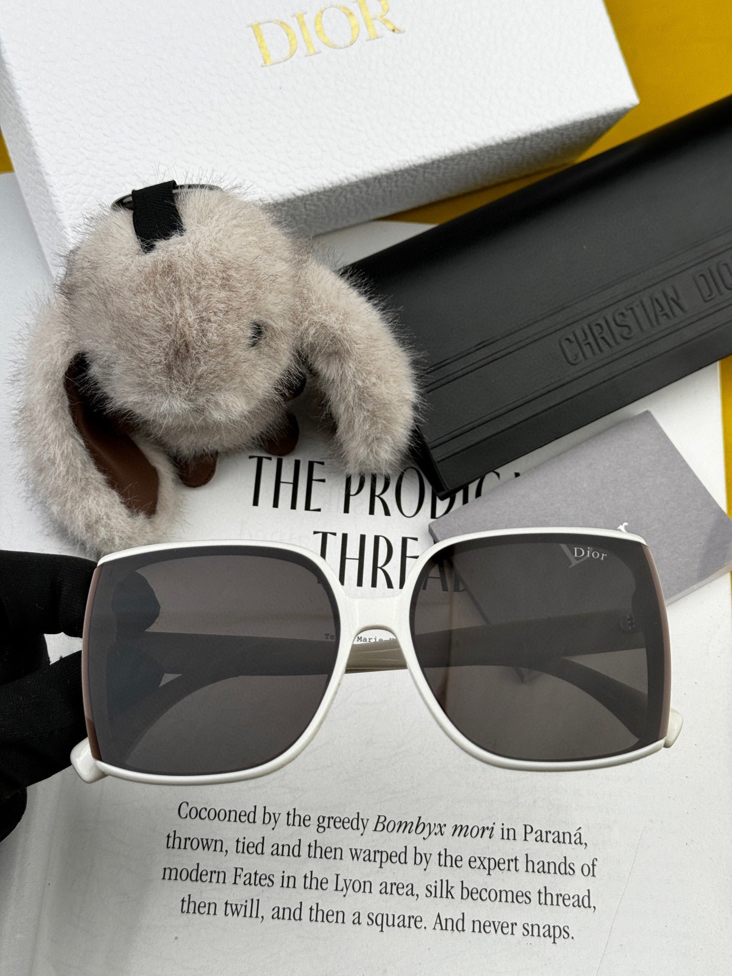 DIOR MONTAIGNE SUNGLASS CD3311 IN ACETATE - Image 4