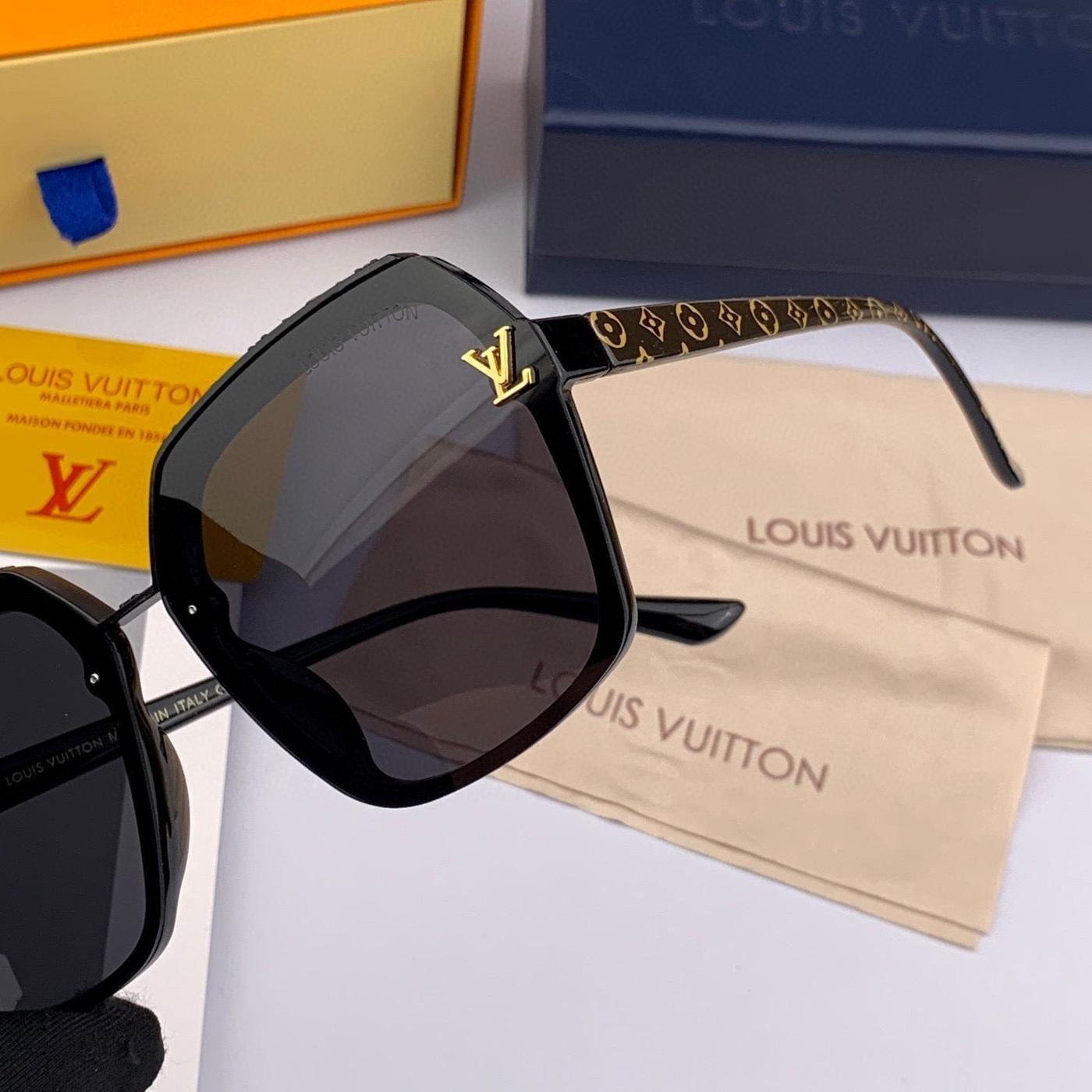 Alternative view of LV Black Rhinestone Edge Square Sunglasses